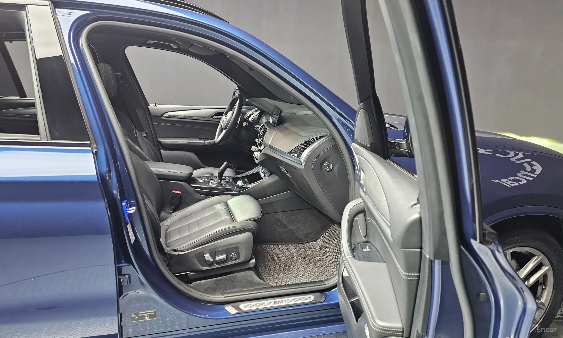 BMW X3 (G01) превью 11