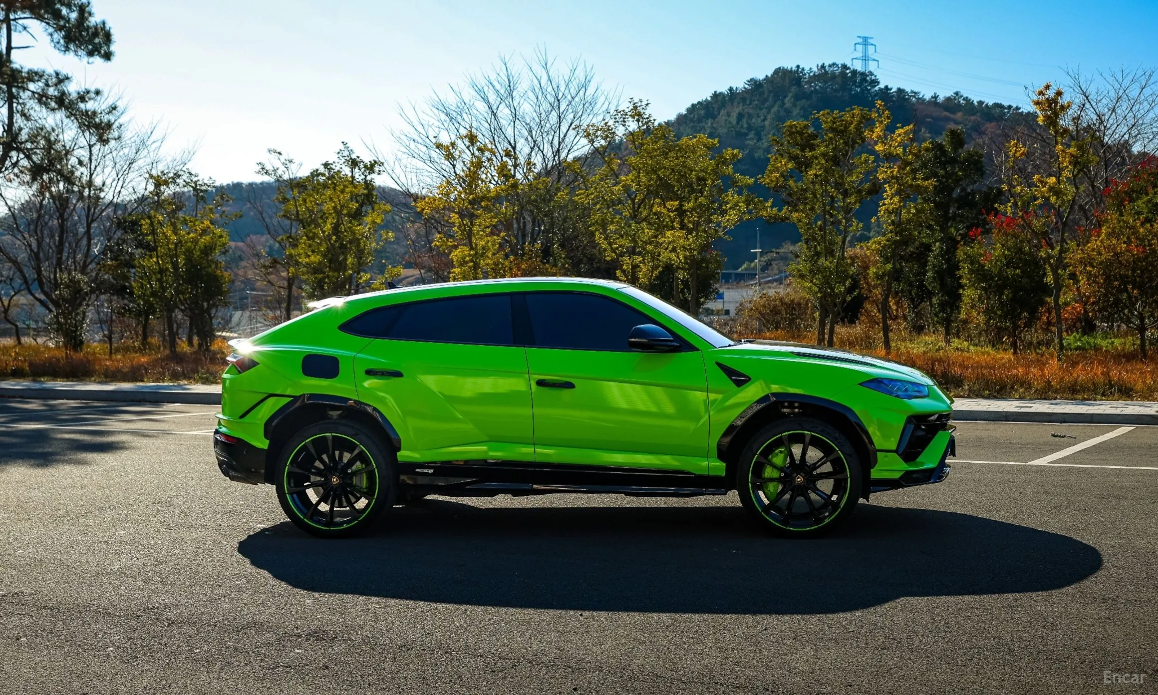 Lamborghini Urus превью 5
