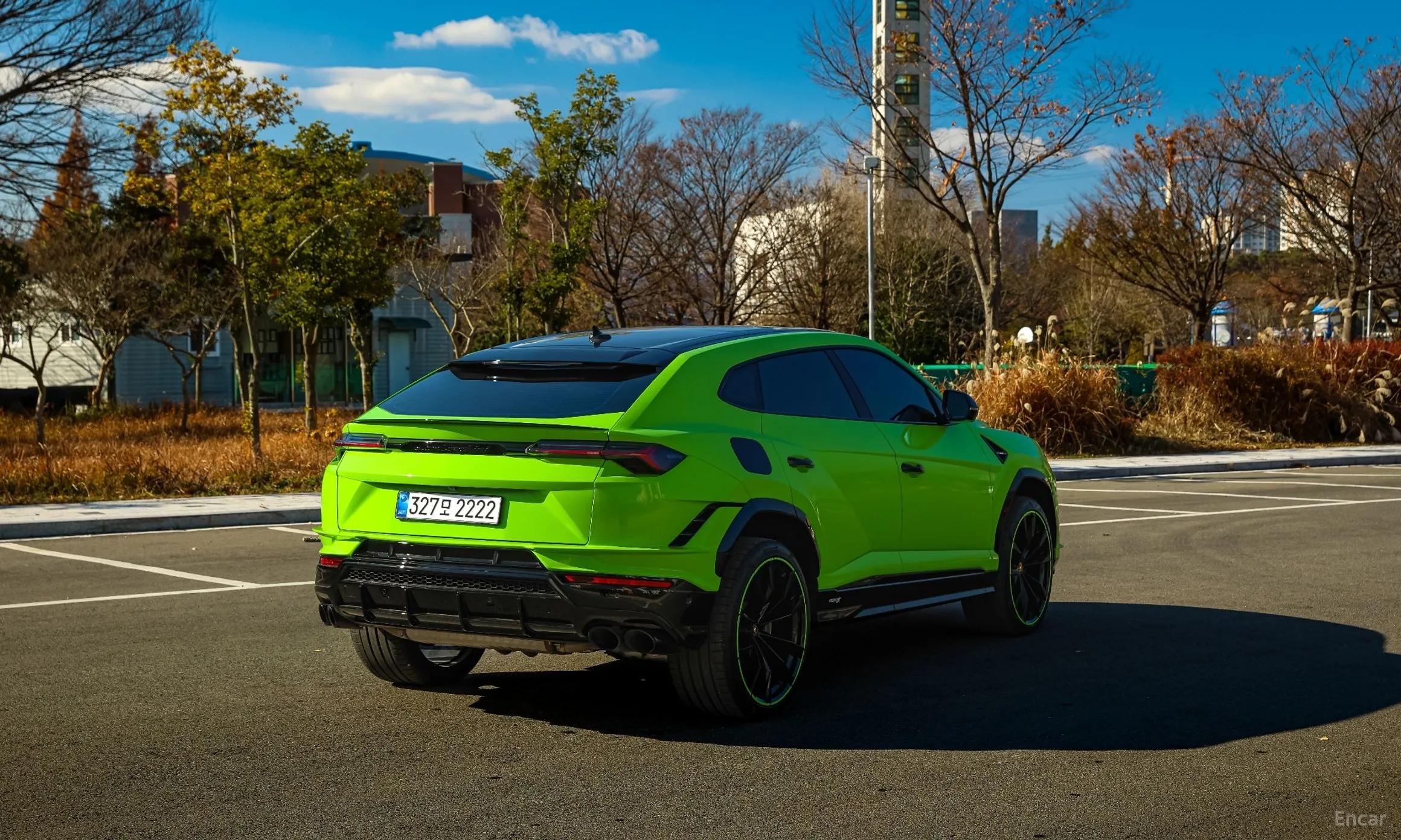 Lamborghini Urus превью 6