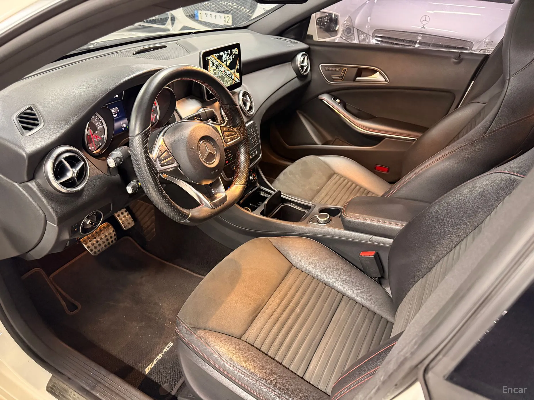 Mercedes Benz CLA-Class C117 превью 5