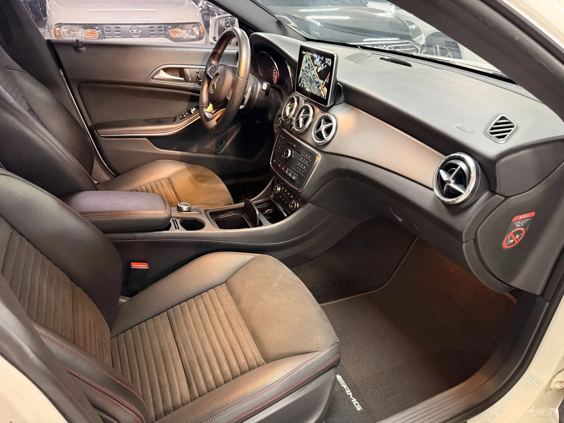 Mercedes Benz CLA-Class C117 превью 6