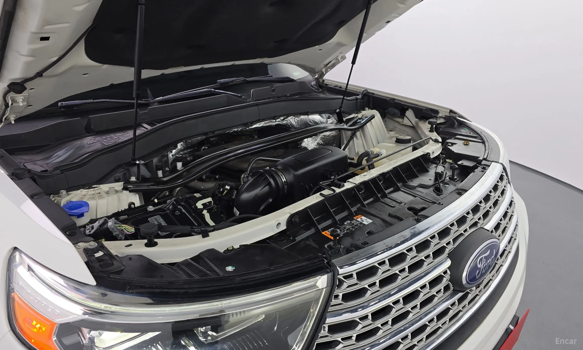Ford Explorer 6th Generation превью 6