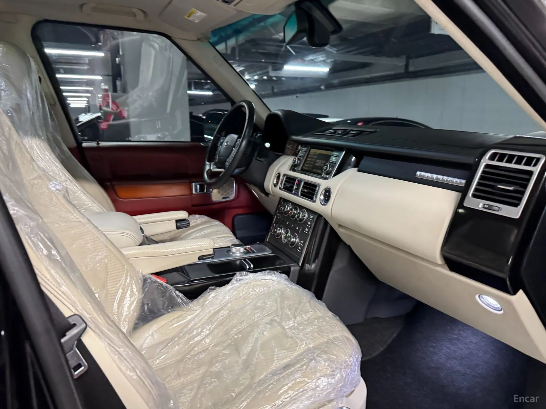 Land Rover Range Rover превью 10