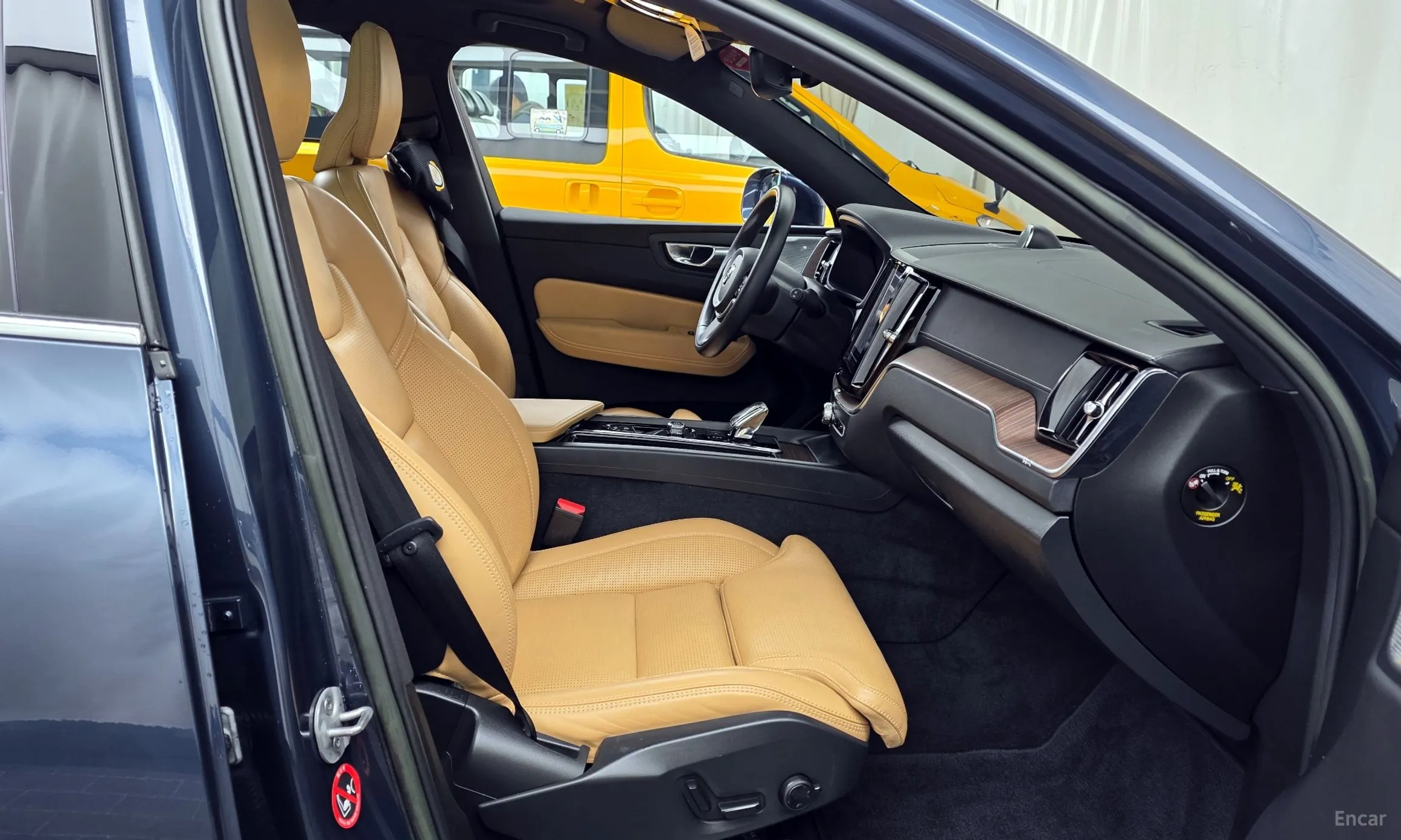 Volvo XC60 Gen 2 превью 11