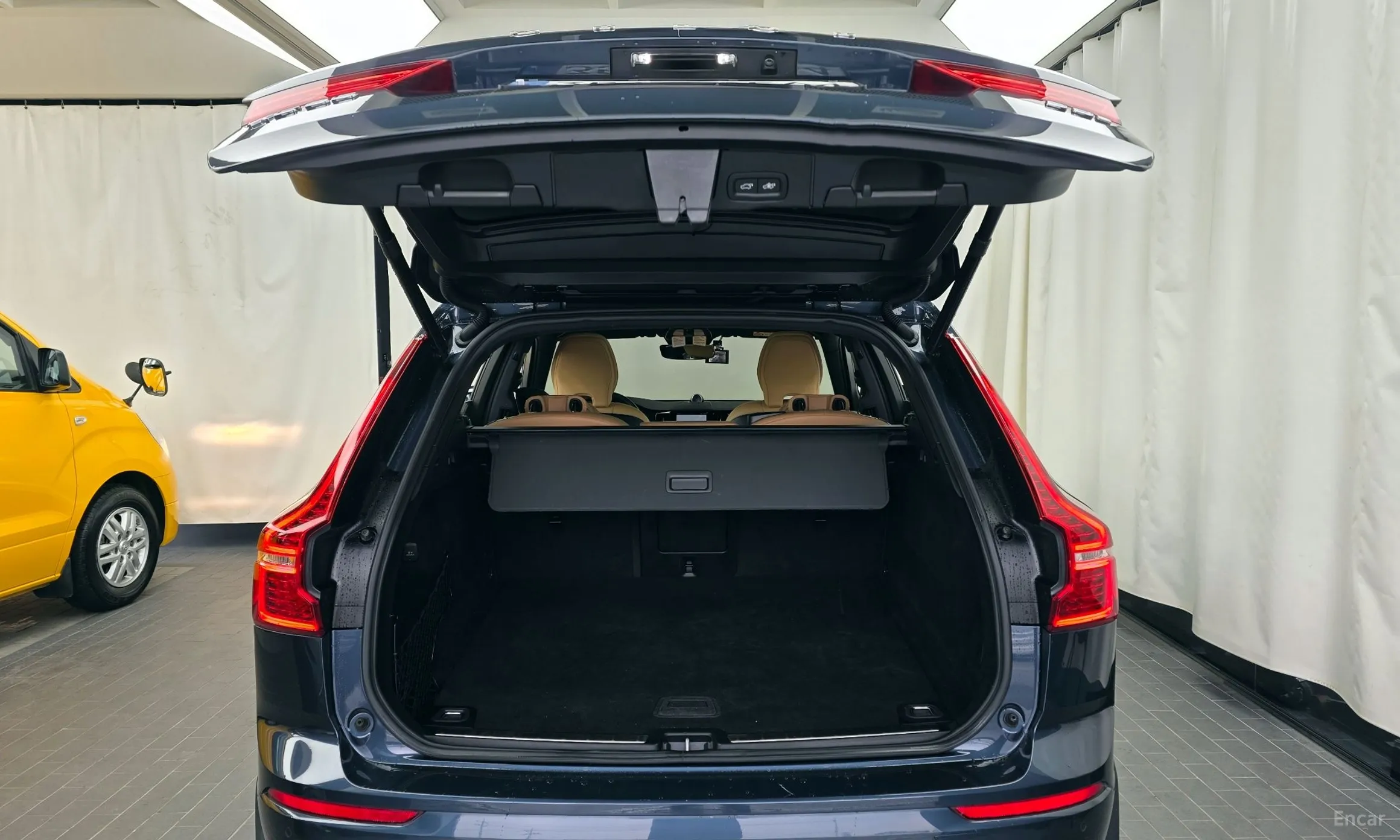 Volvo XC60 Gen 2 превью 20