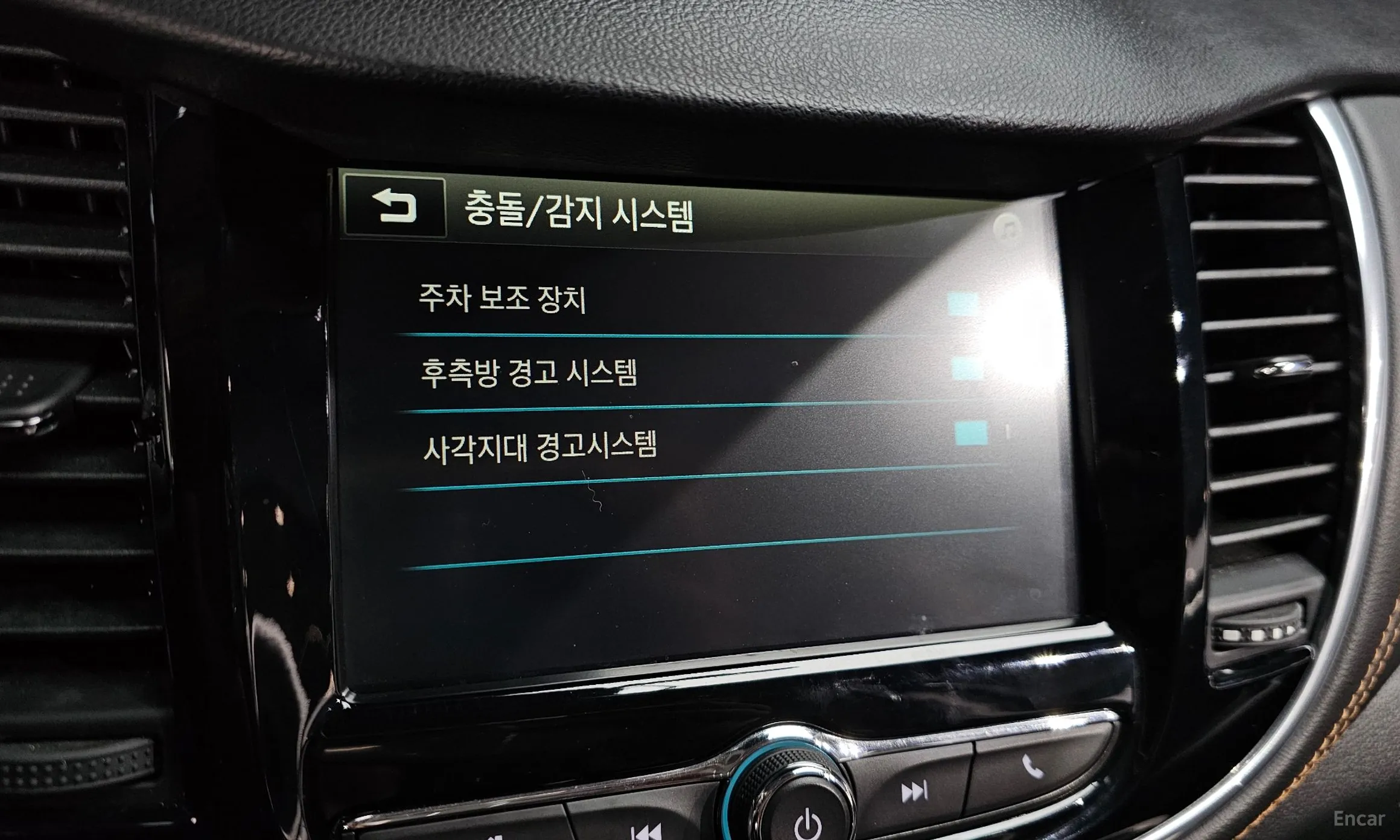 Chevrolet (GM Daewoo) Trax превью 16