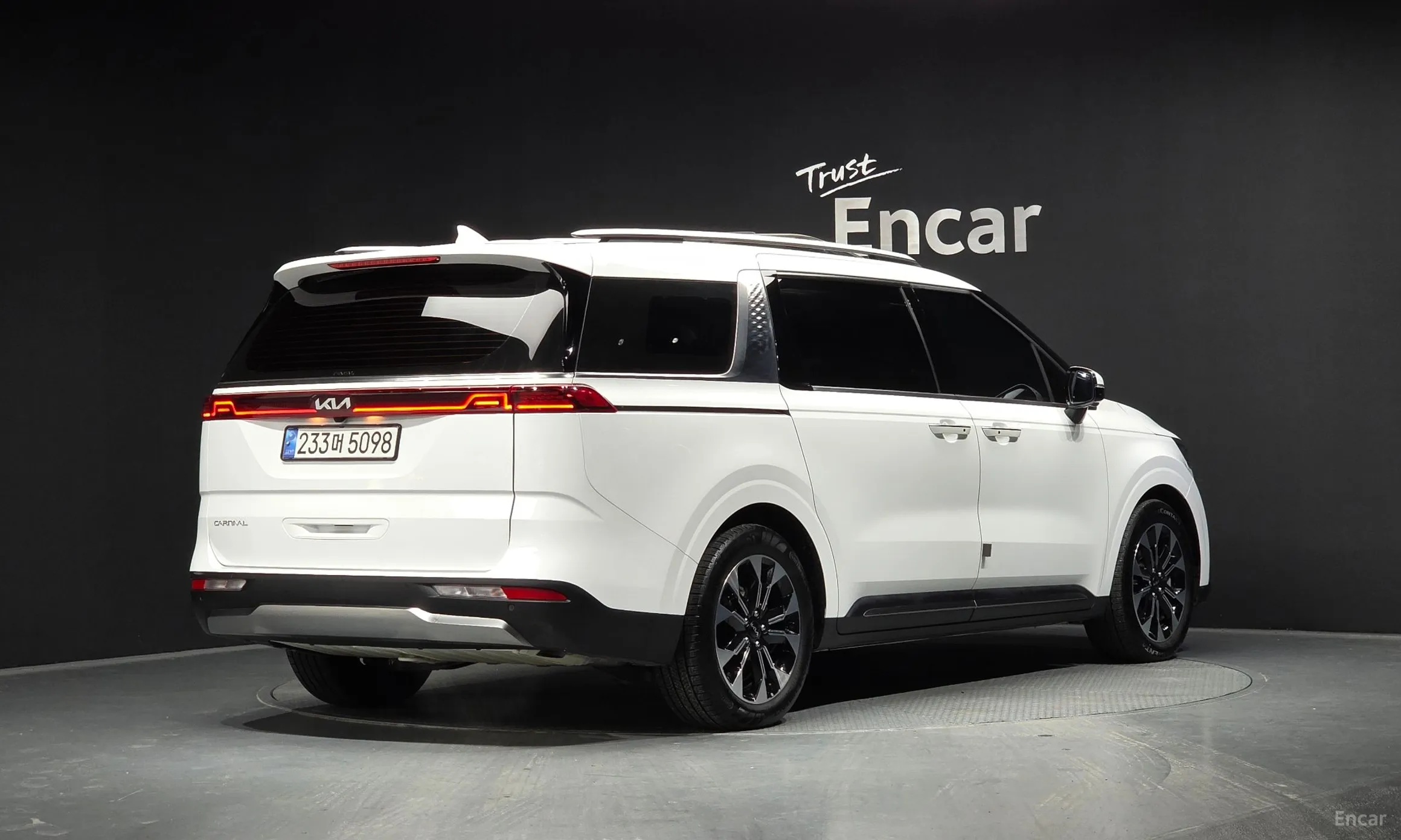 Kia Carnival Gen 4 превью 2