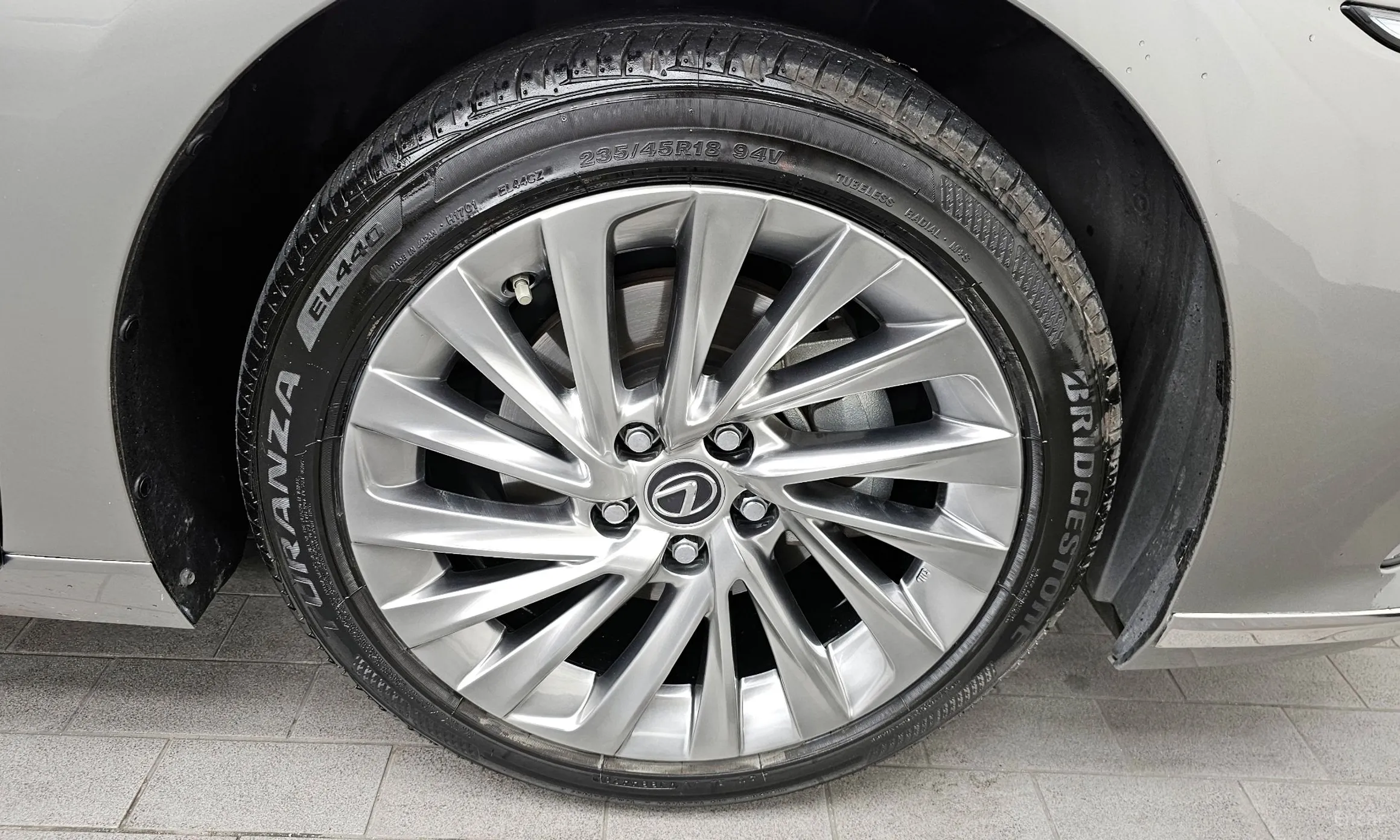 Lexus ES300h 7th Generation превью 5