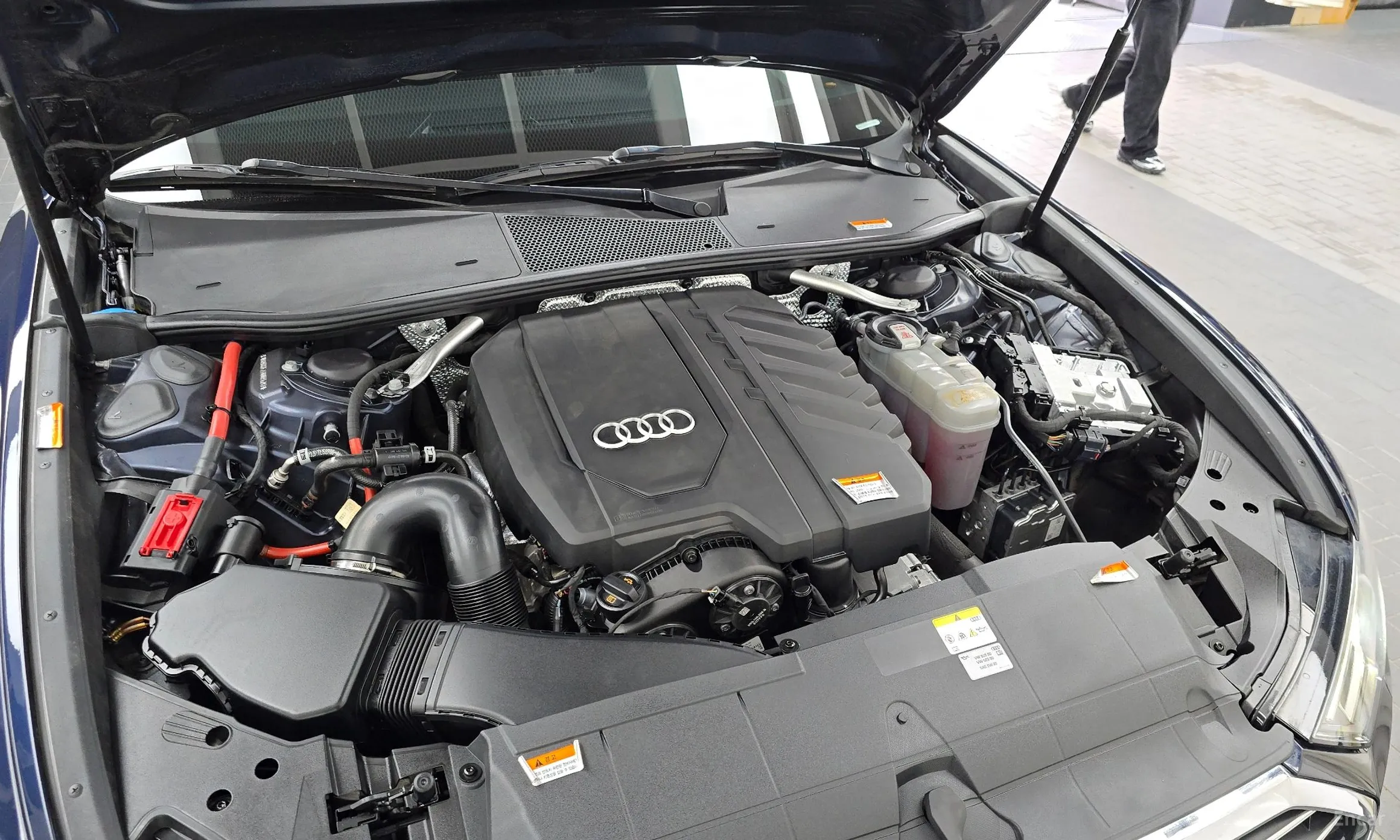 Audi A6 (C8) превью 6