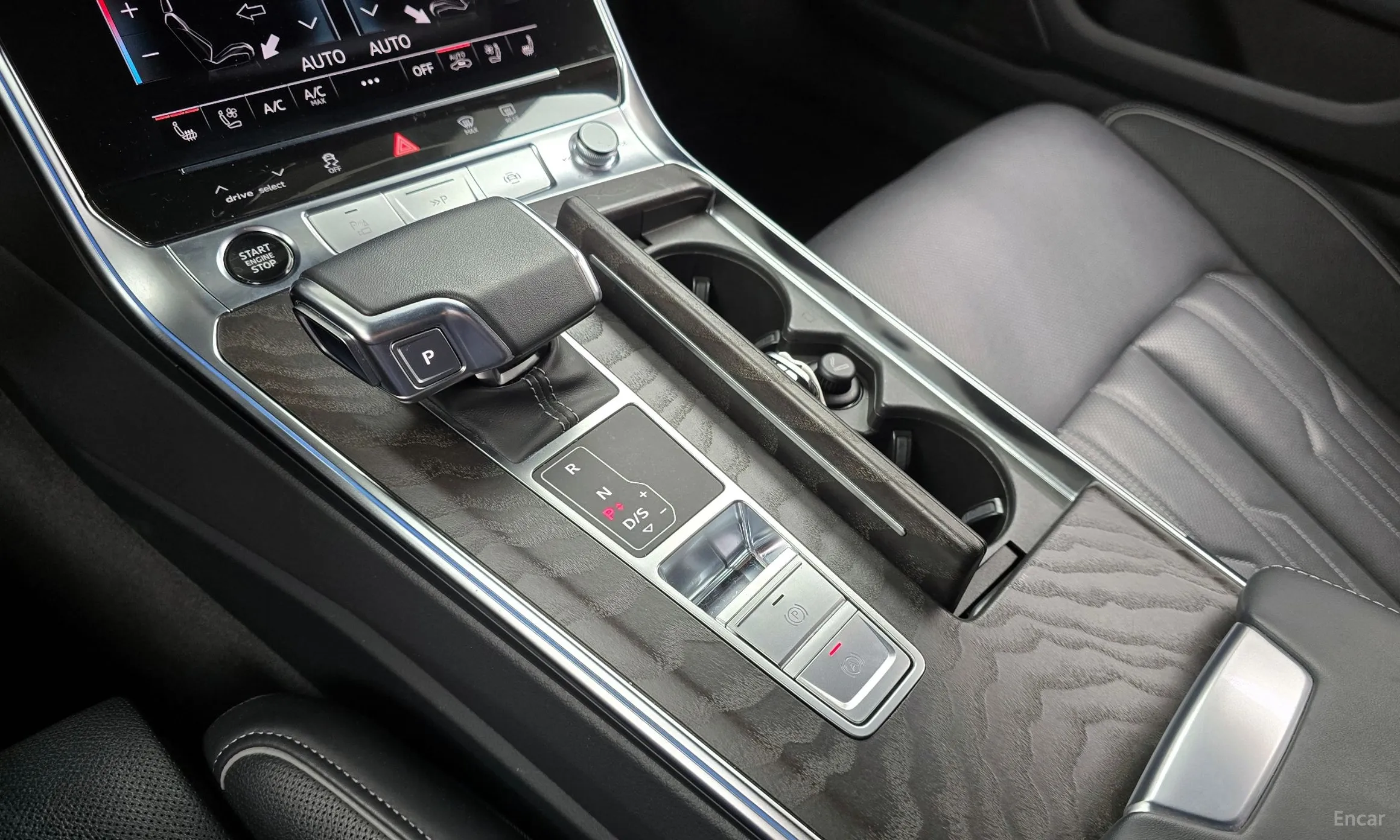 Audi A6 (C8) превью 9