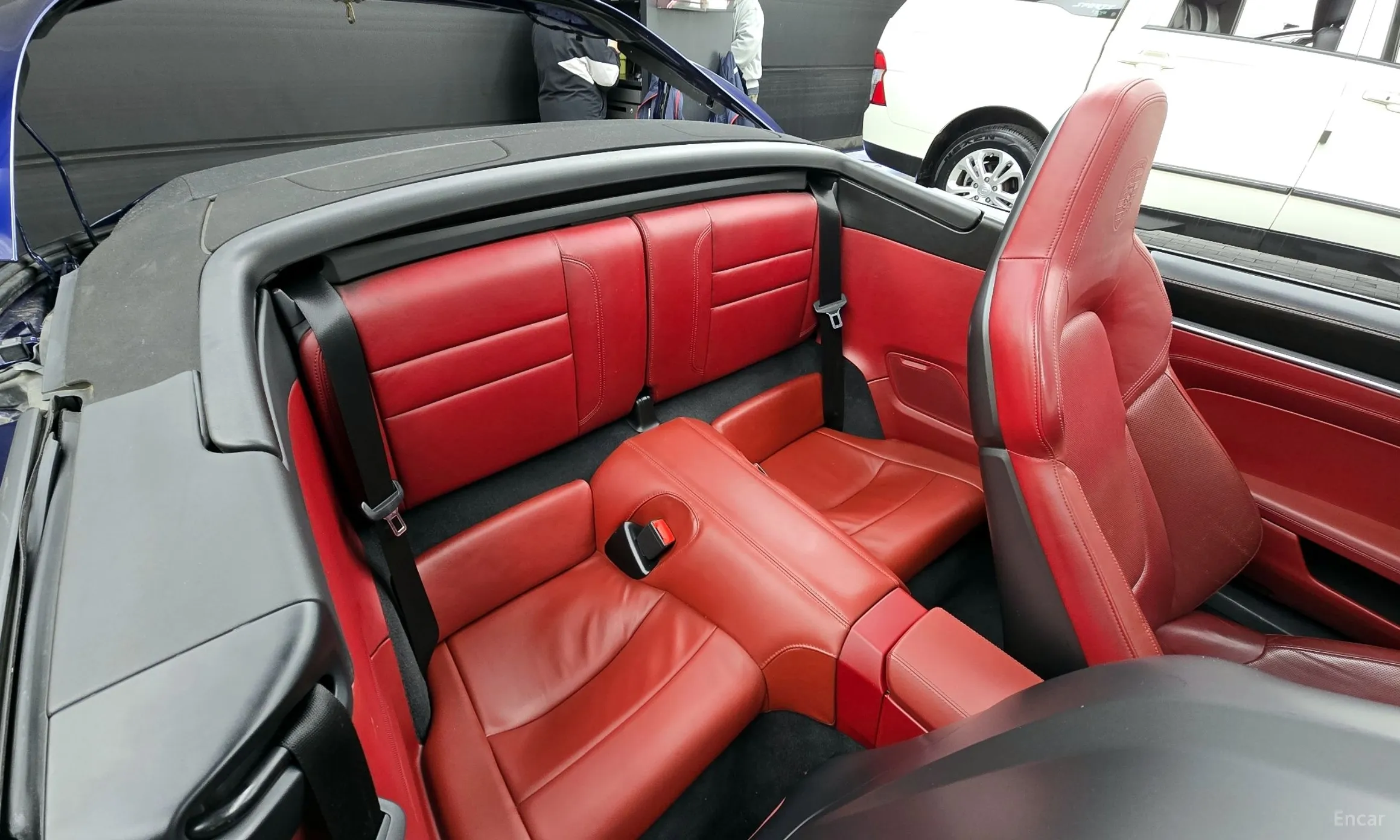 Porsche 911 (992) превью 12