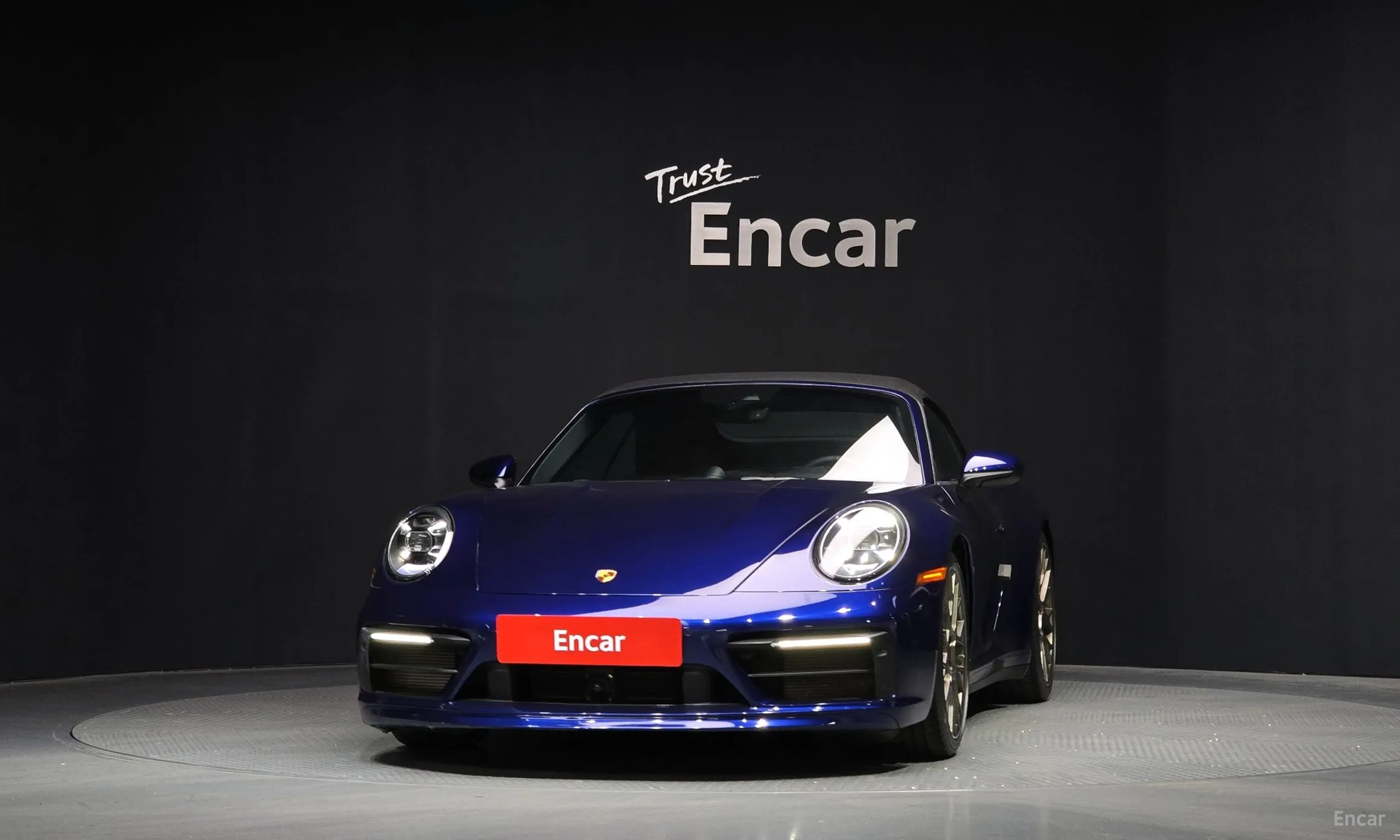Porsche 911 (992) превью 3