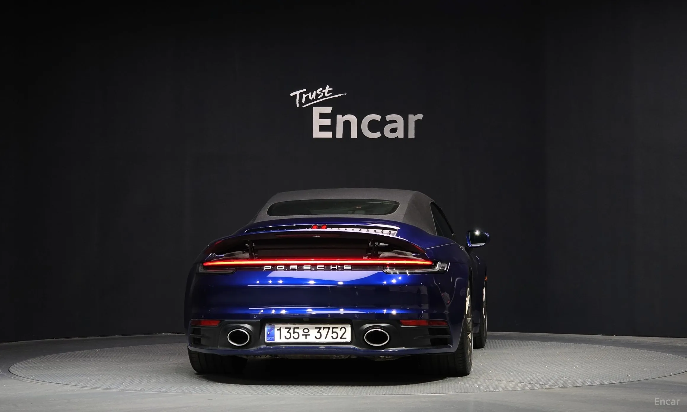 Porsche 911 (992) превью 4