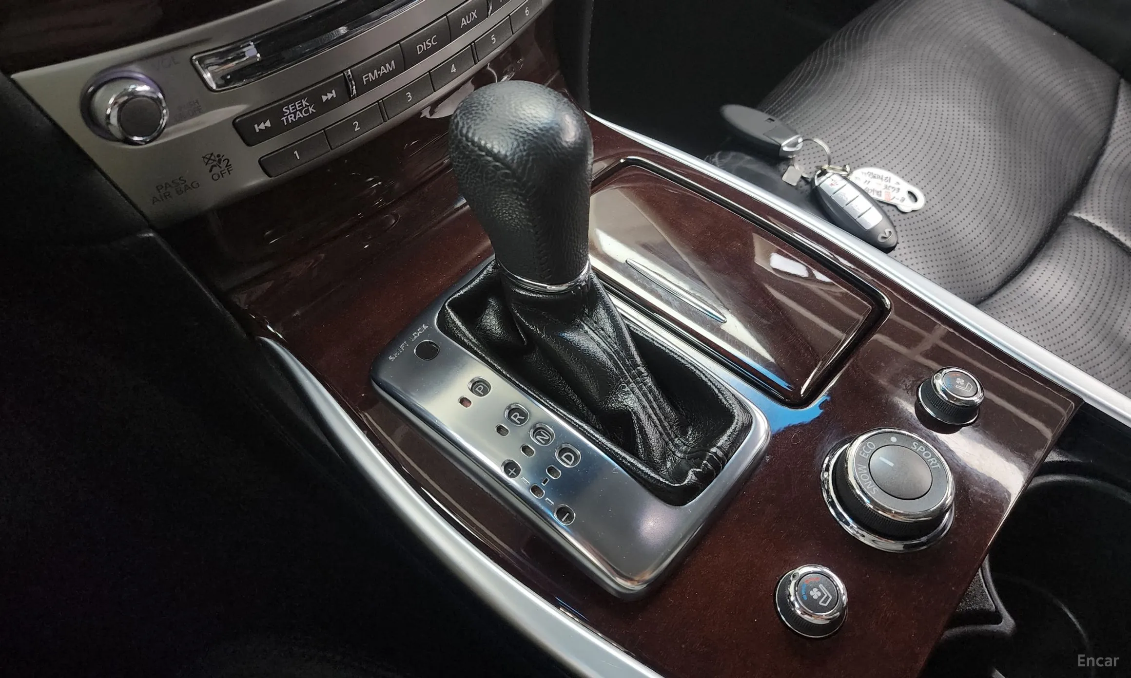 Infiniti M37 превью 9