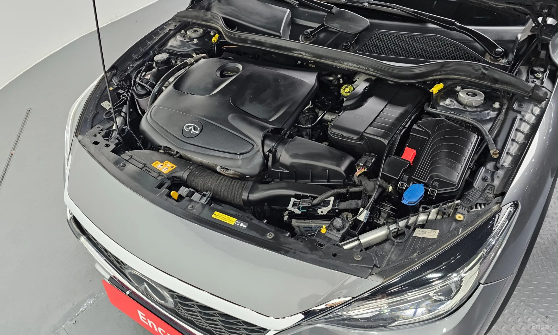 Infiniti QX30 превью 6