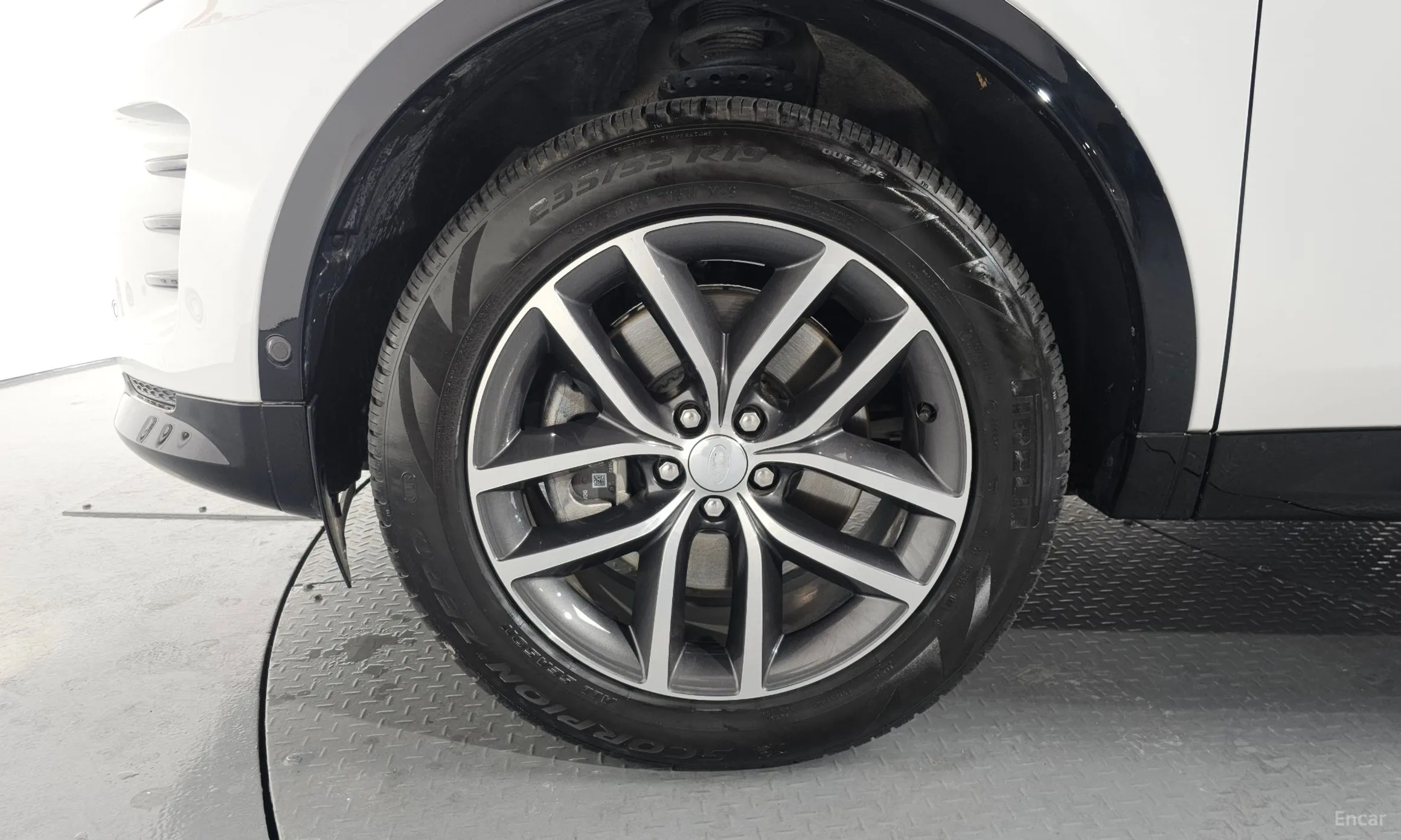 Land Rover Discovery Sports превью 5