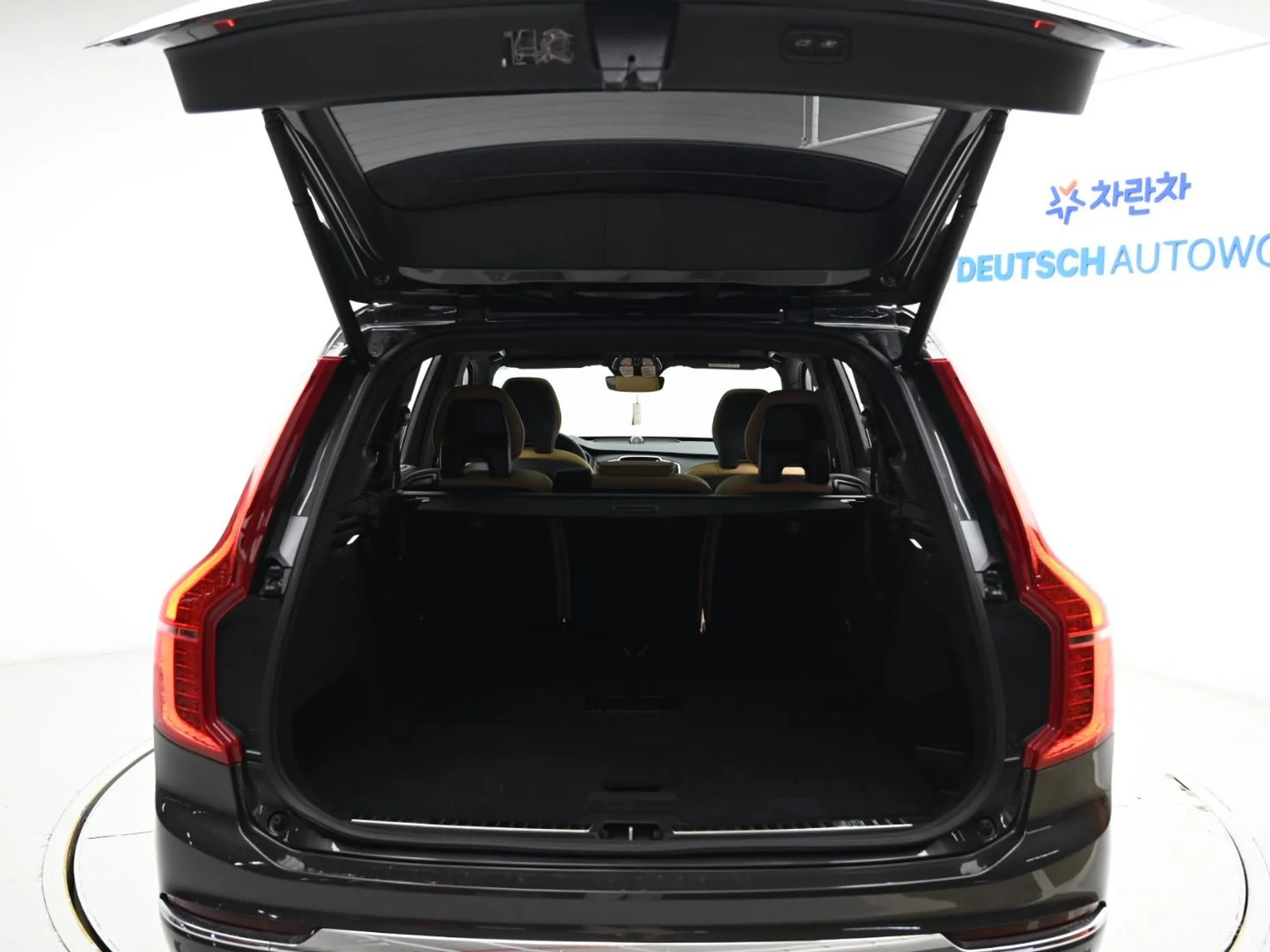 Volvo XC90 Gen 2 превью 20