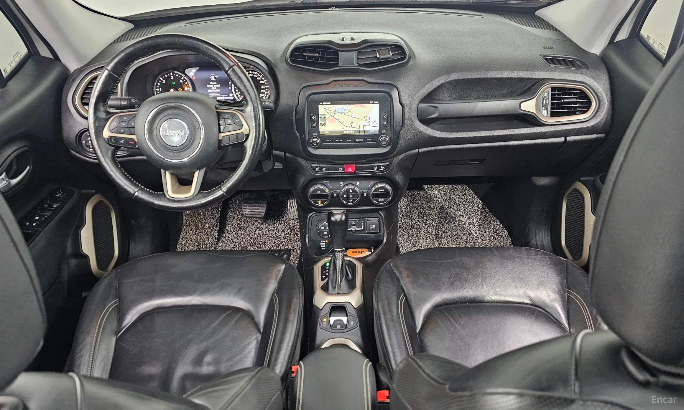 Jeep Renegade превью 7