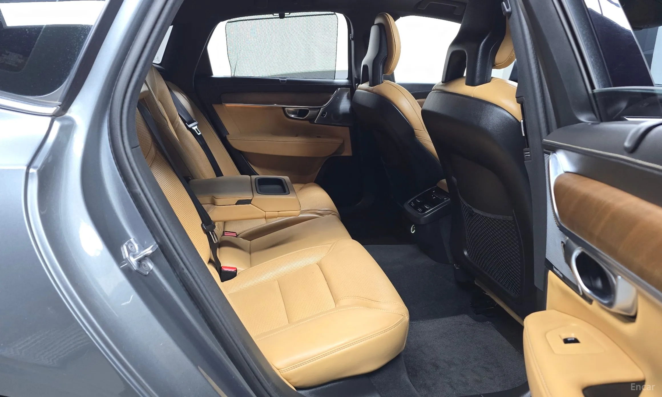 Volvo S90 превью 12