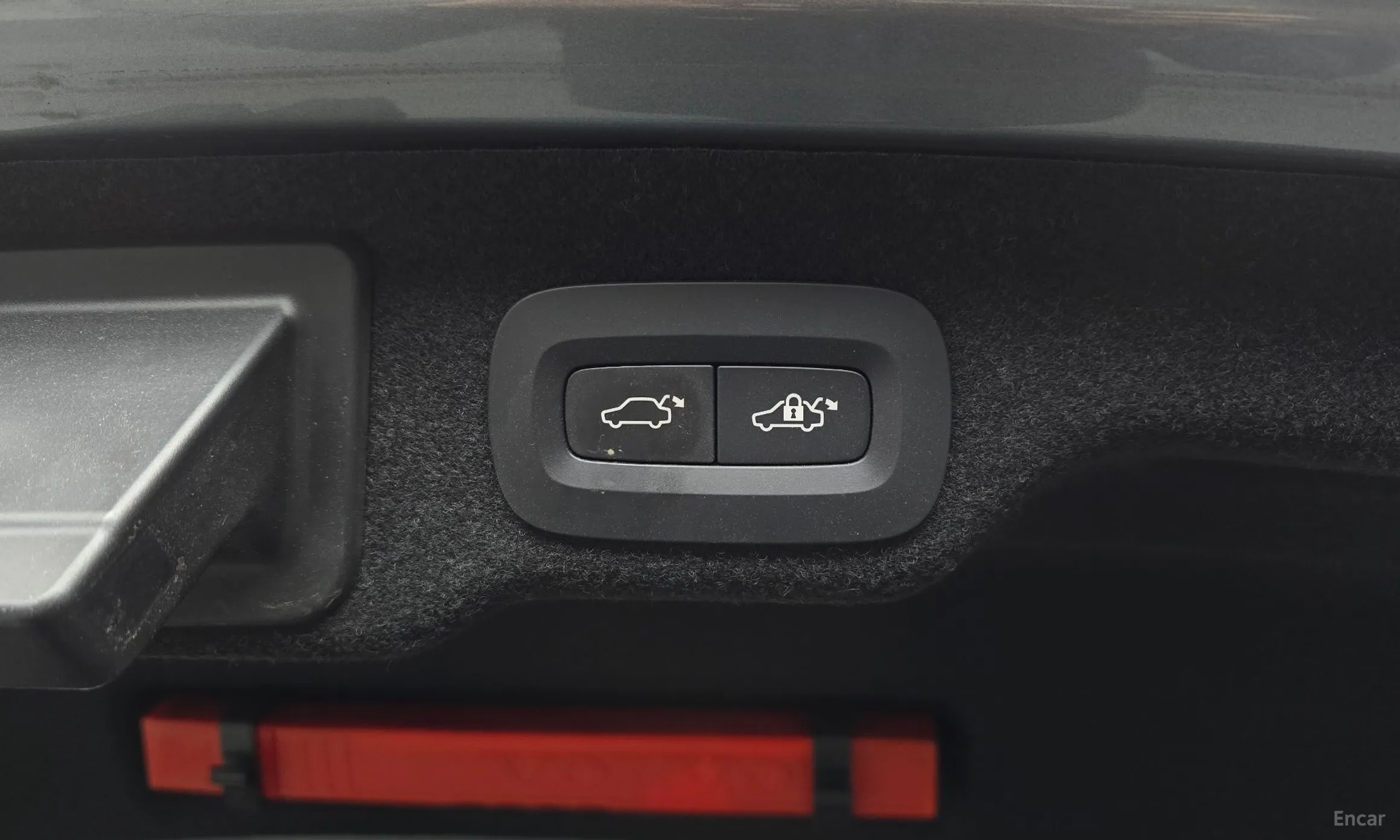Volvo S90 превью 20