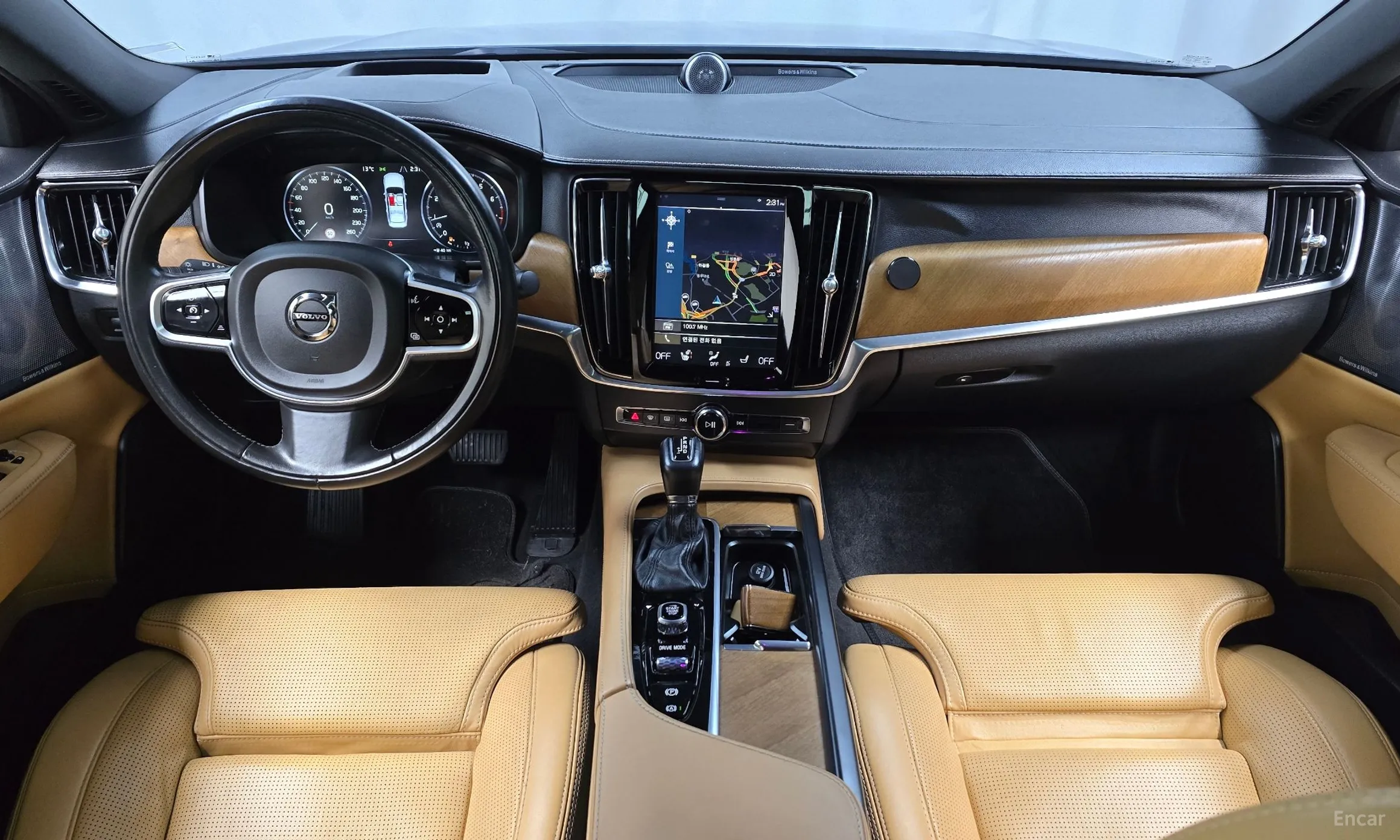 Volvo S90 превью 7
