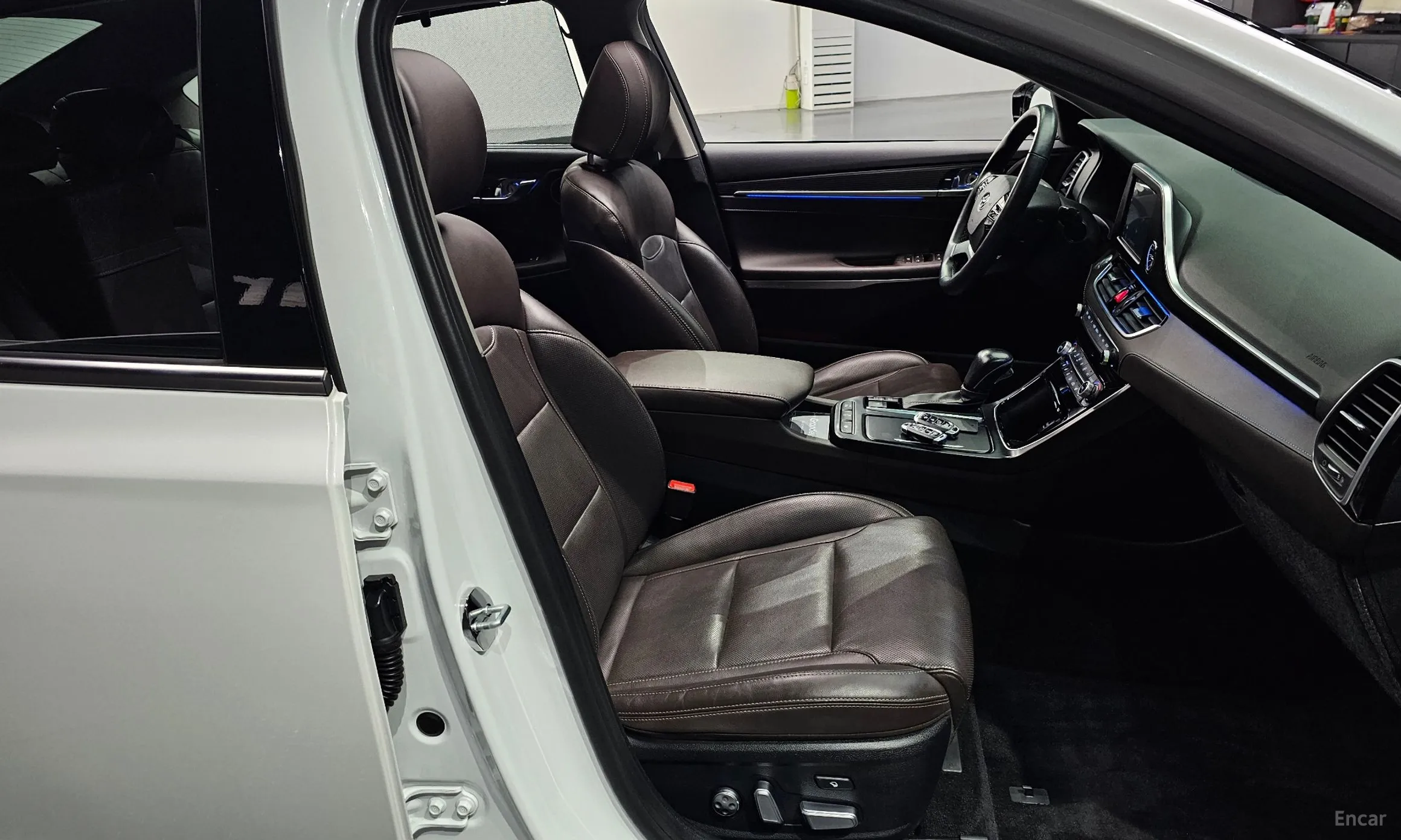 Hyundai Grandeur IG превью 10