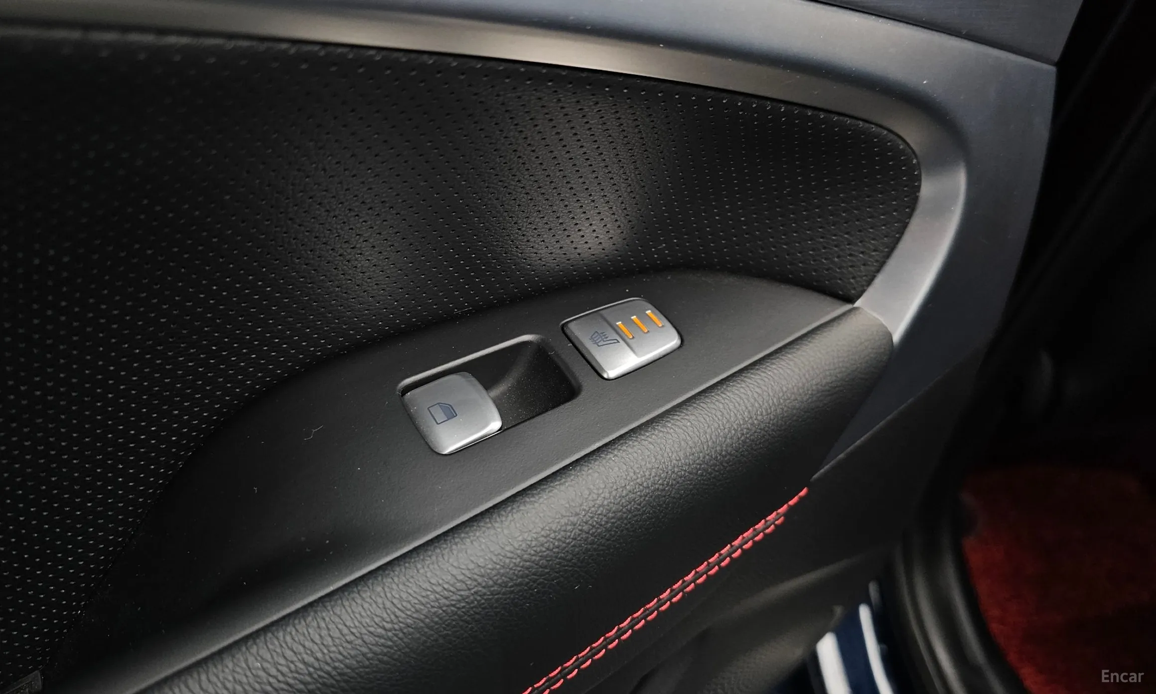 Genesis G70 превью 19