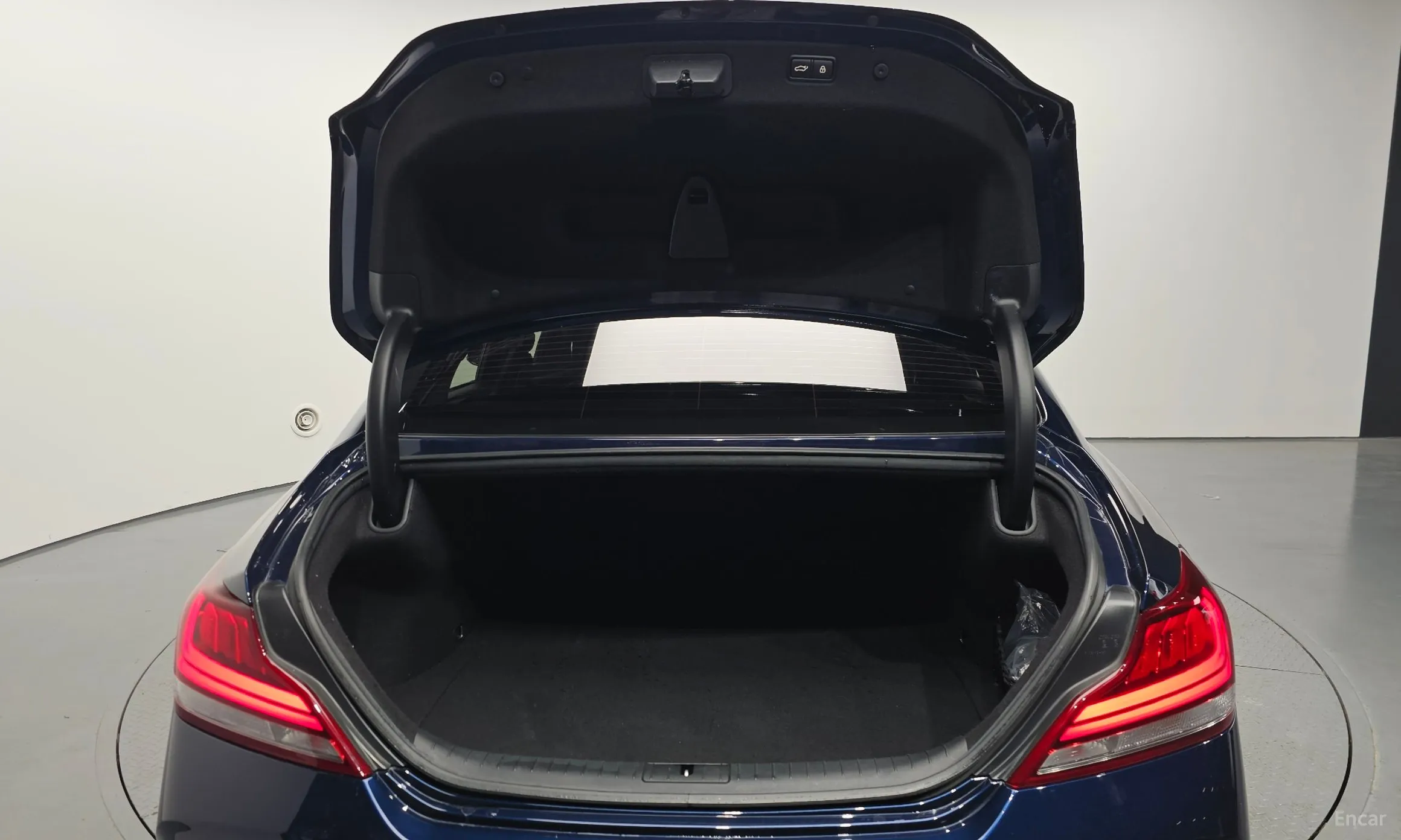 Genesis G70 превью 20
