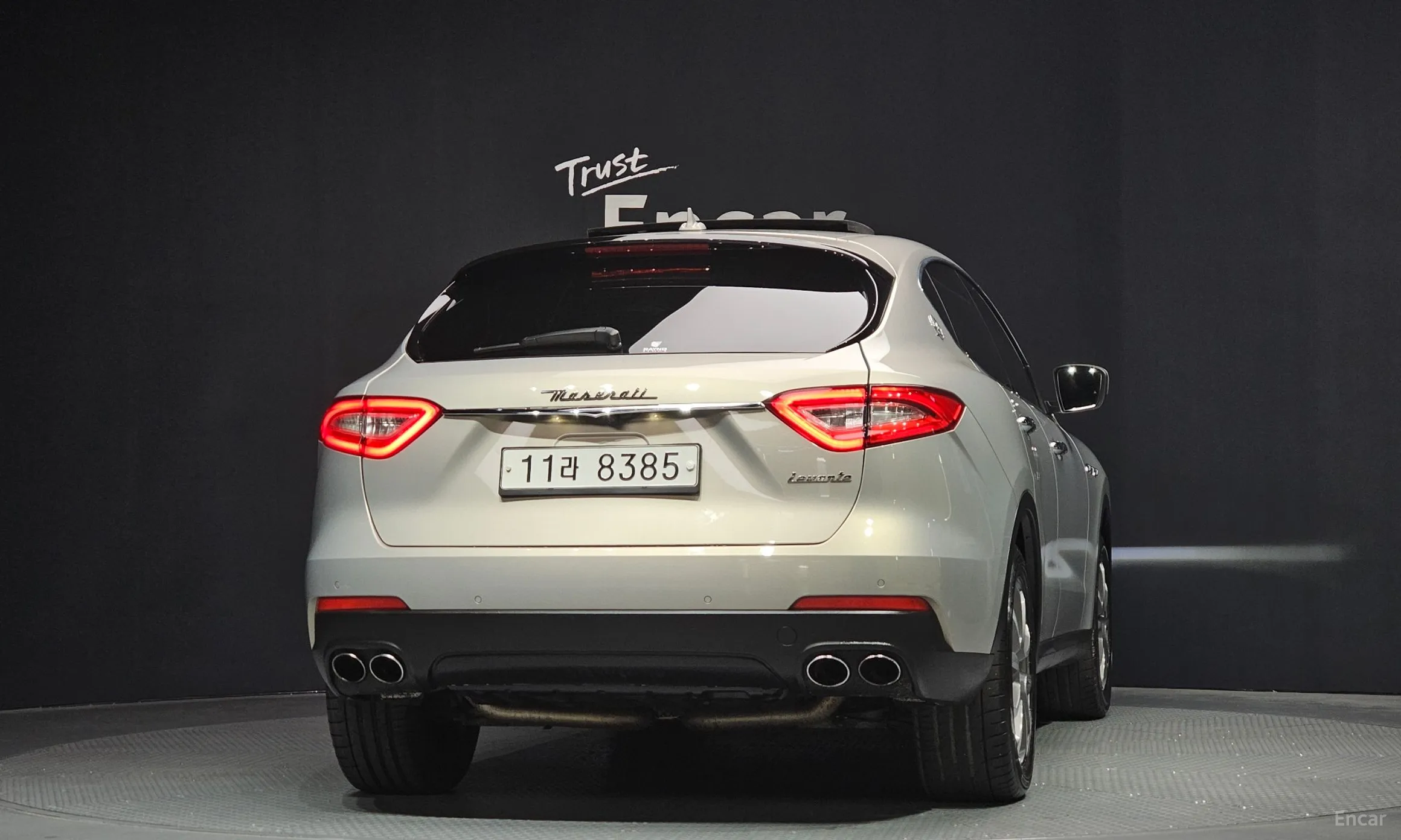 Maserati Levante превью 4
