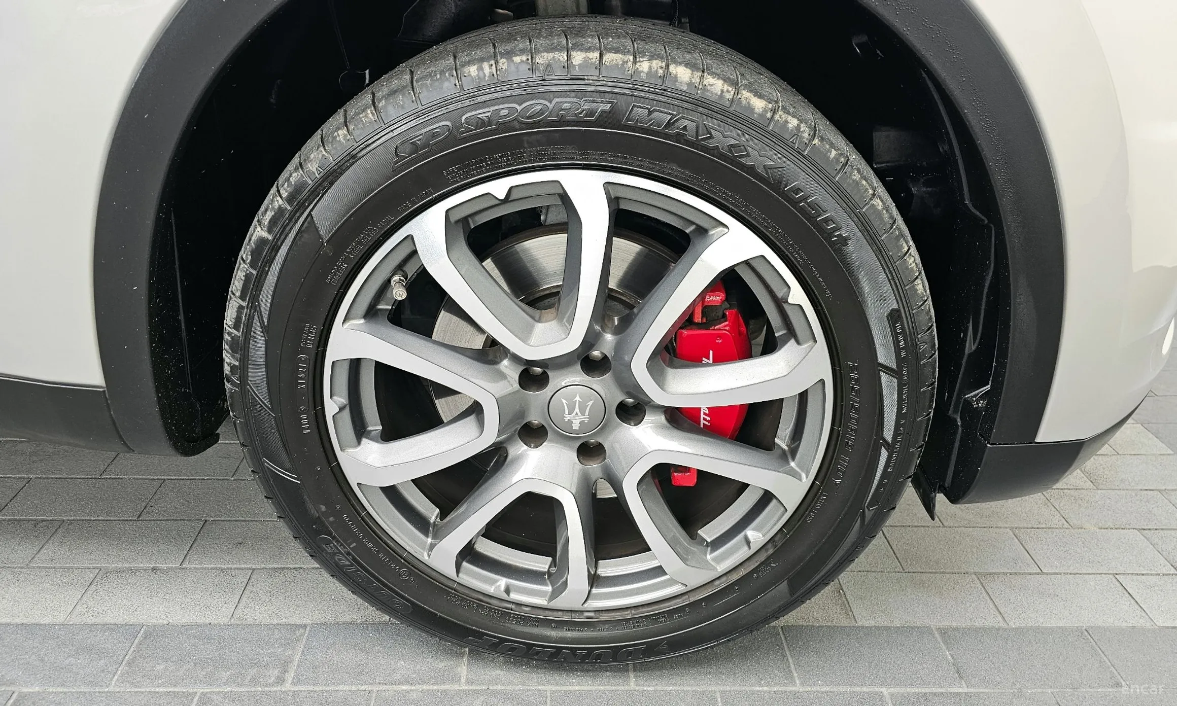 Maserati Levante превью 5