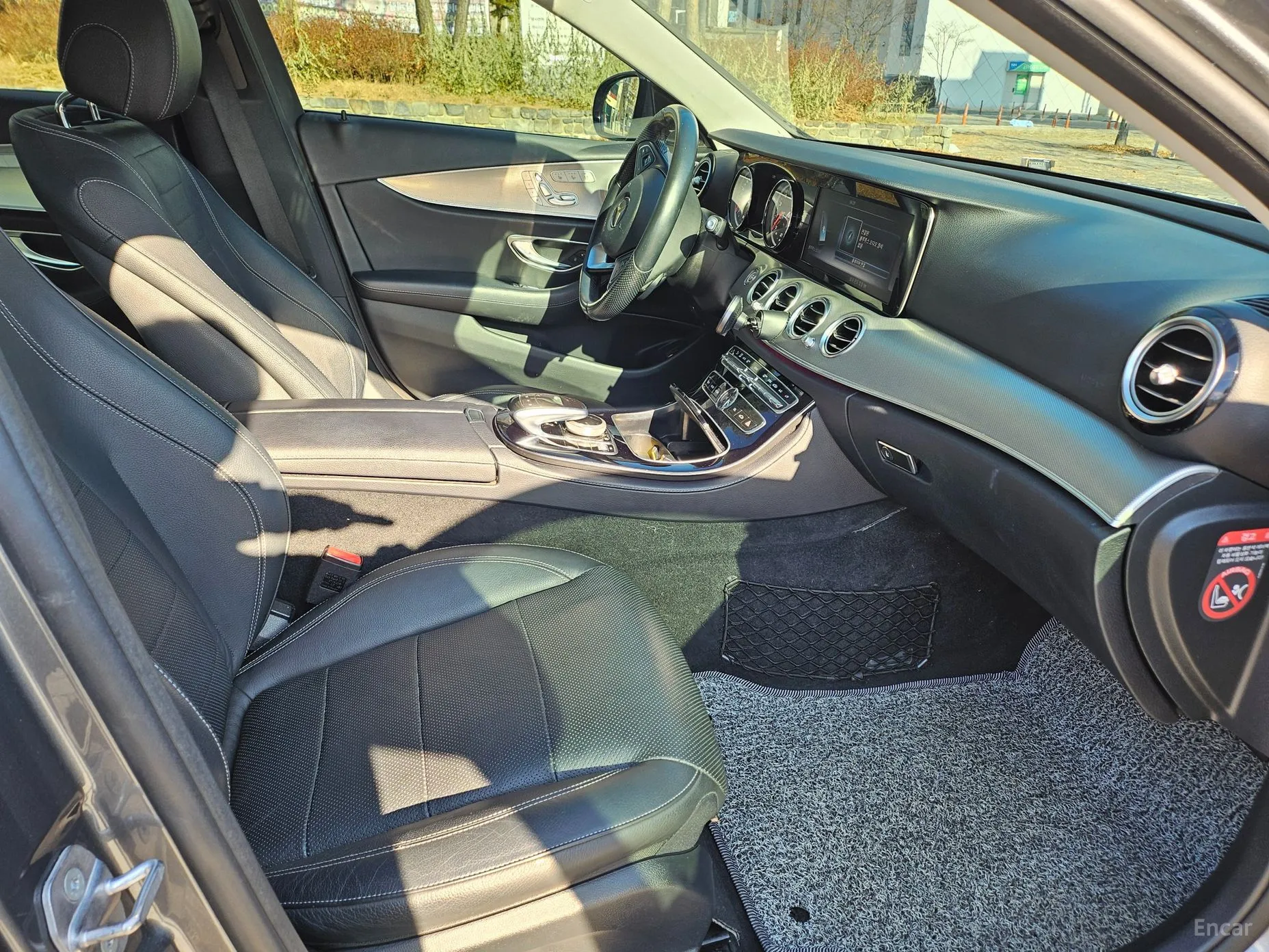 Mercedes Benz E-Class W213 превью 10