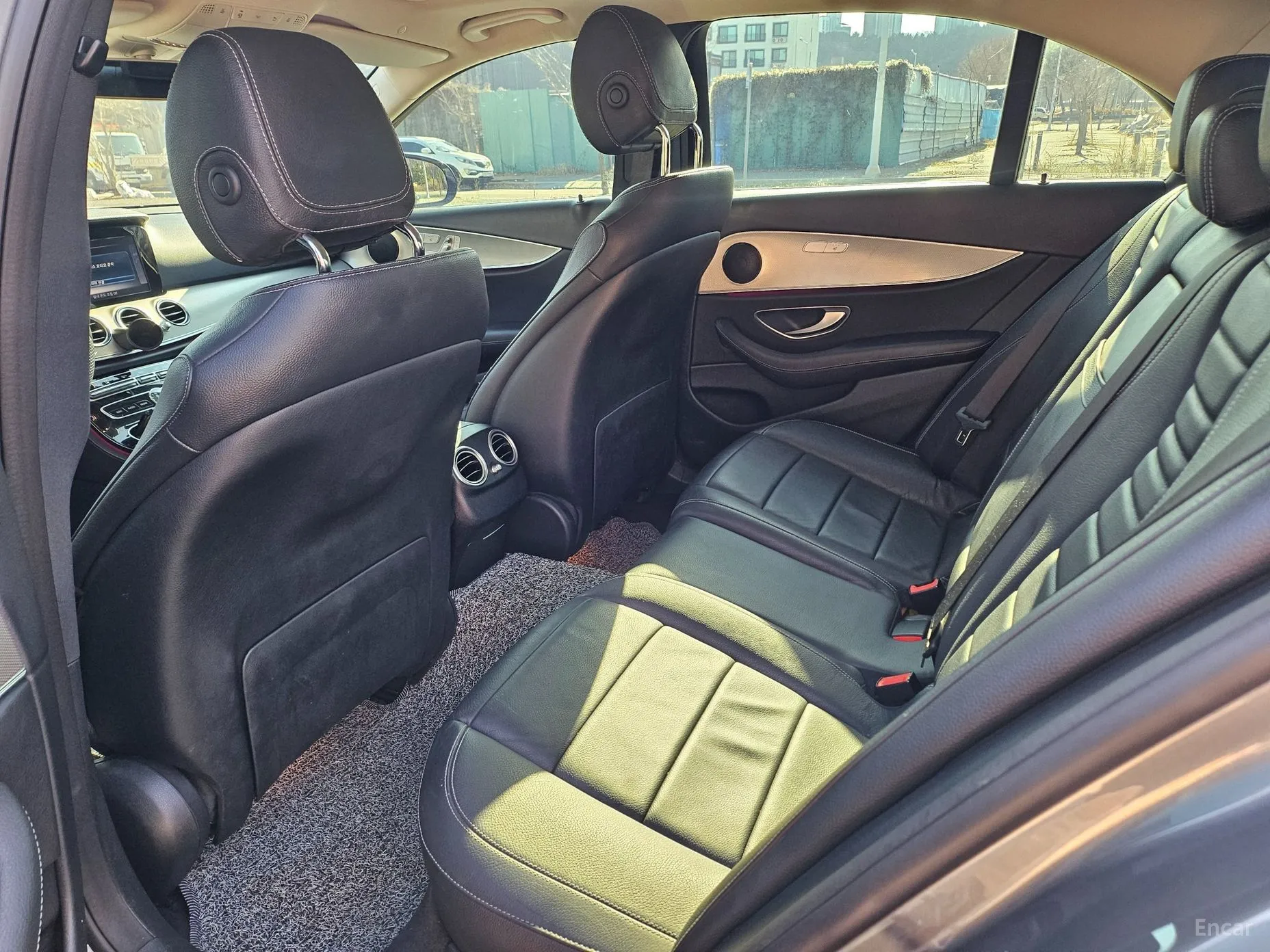 Mercedes Benz E-Class W213 превью 7