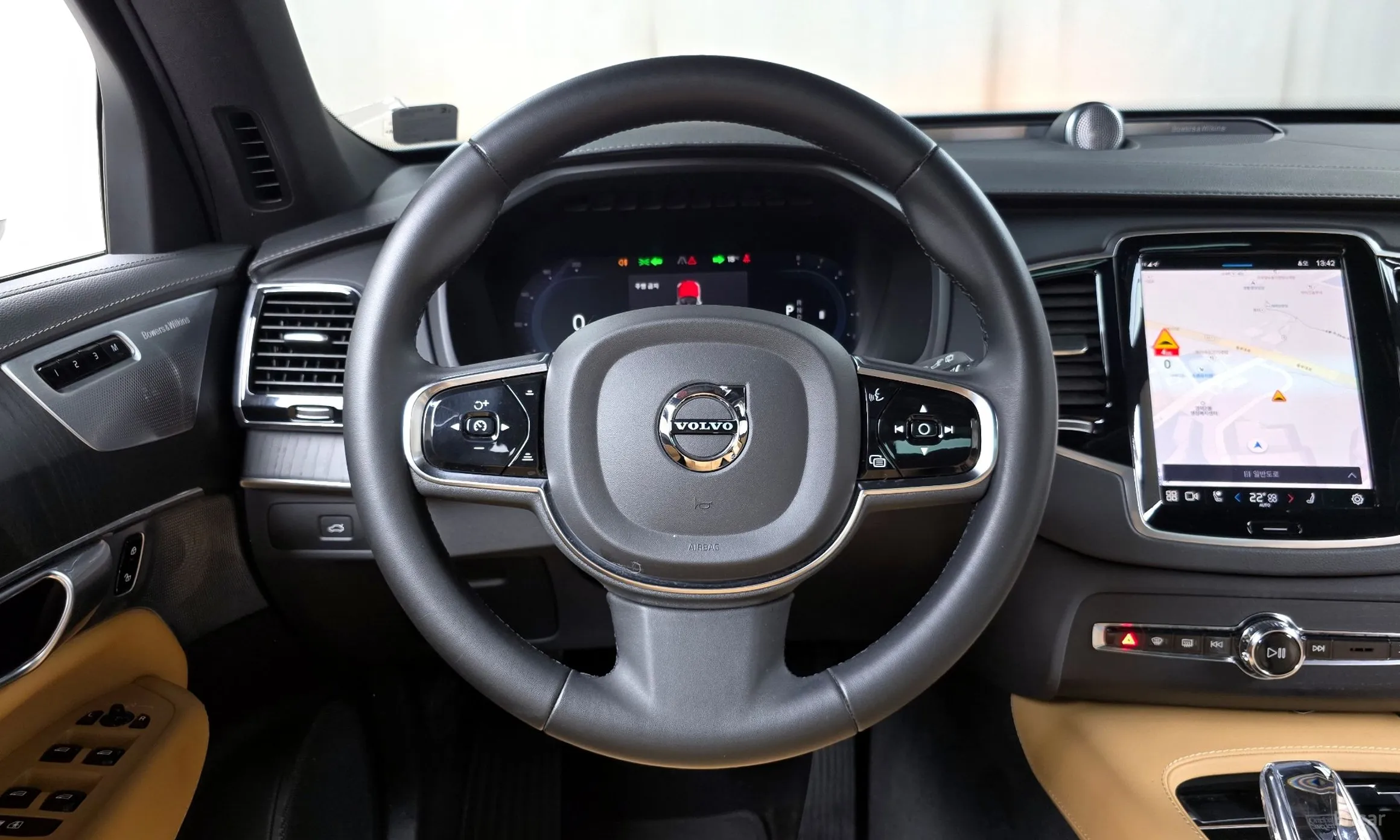 Volvo XC90 Gen 2 превью 13