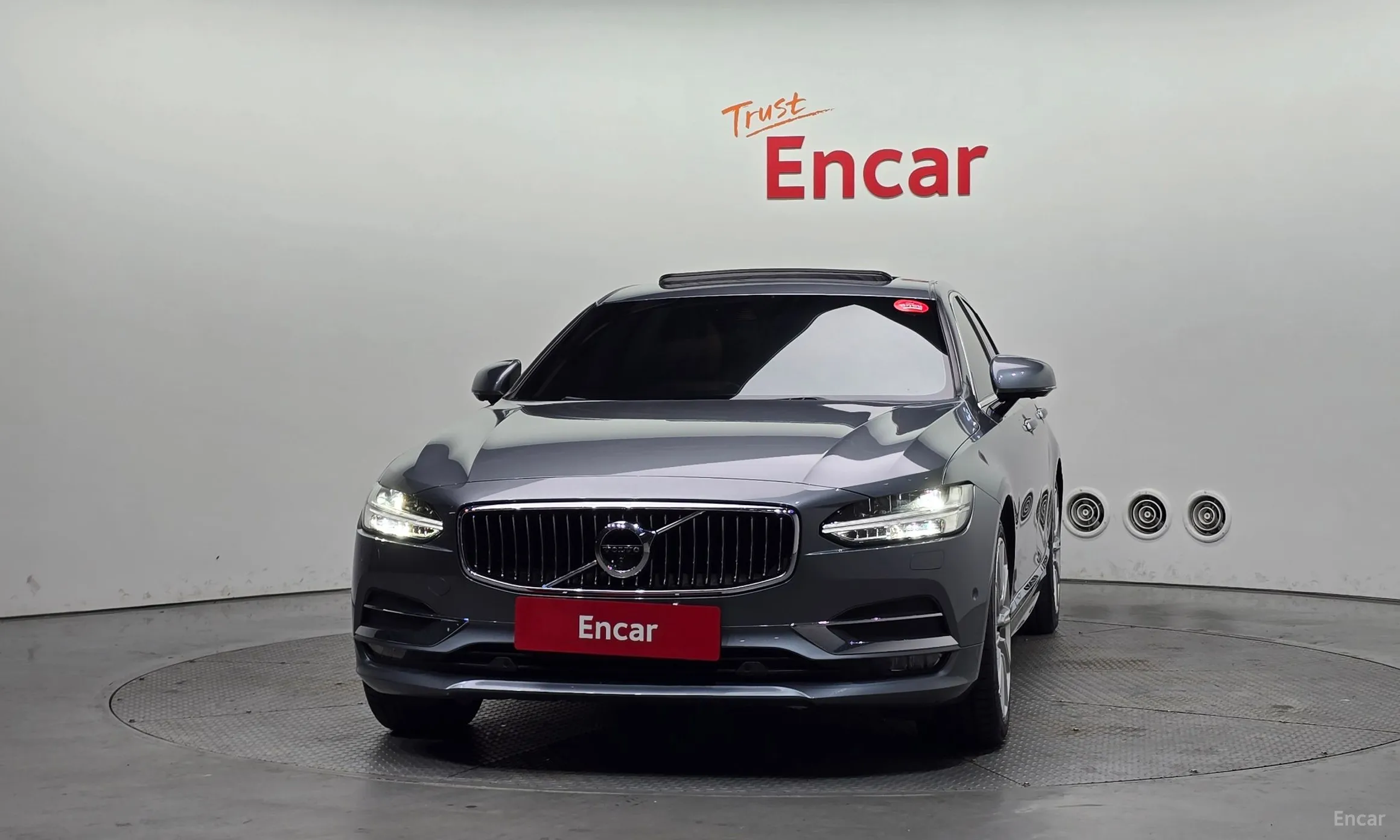 Volvo S90 превью 3