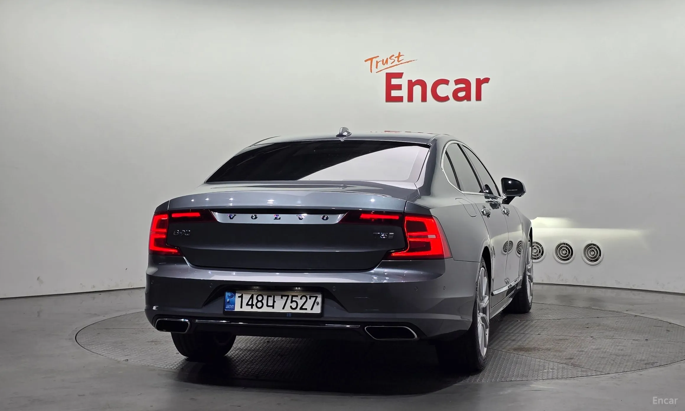 Volvo S90 превью 4