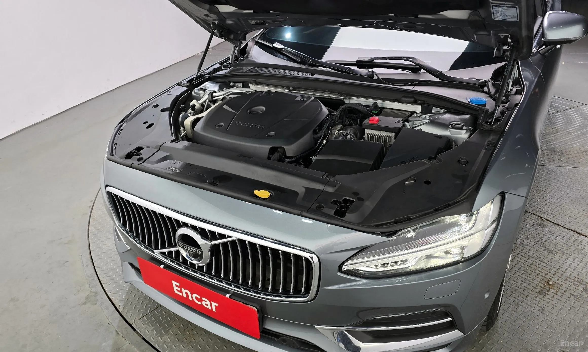 Volvo S90 превью 6