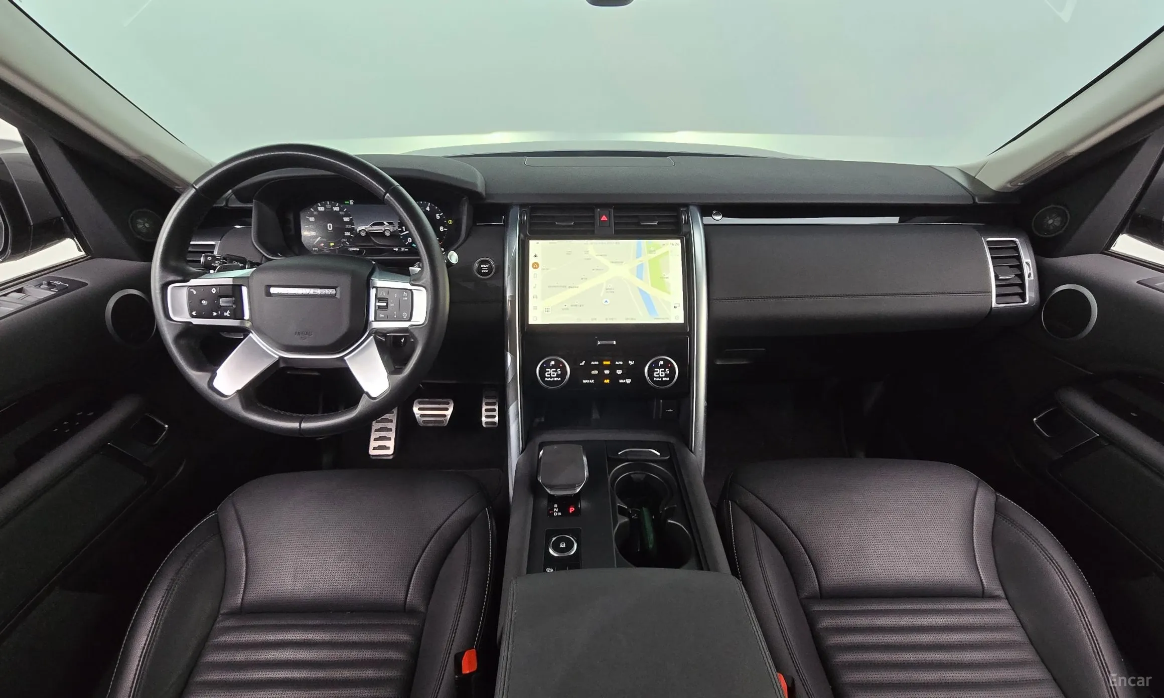 Land Rover Discovery 5 превью 7