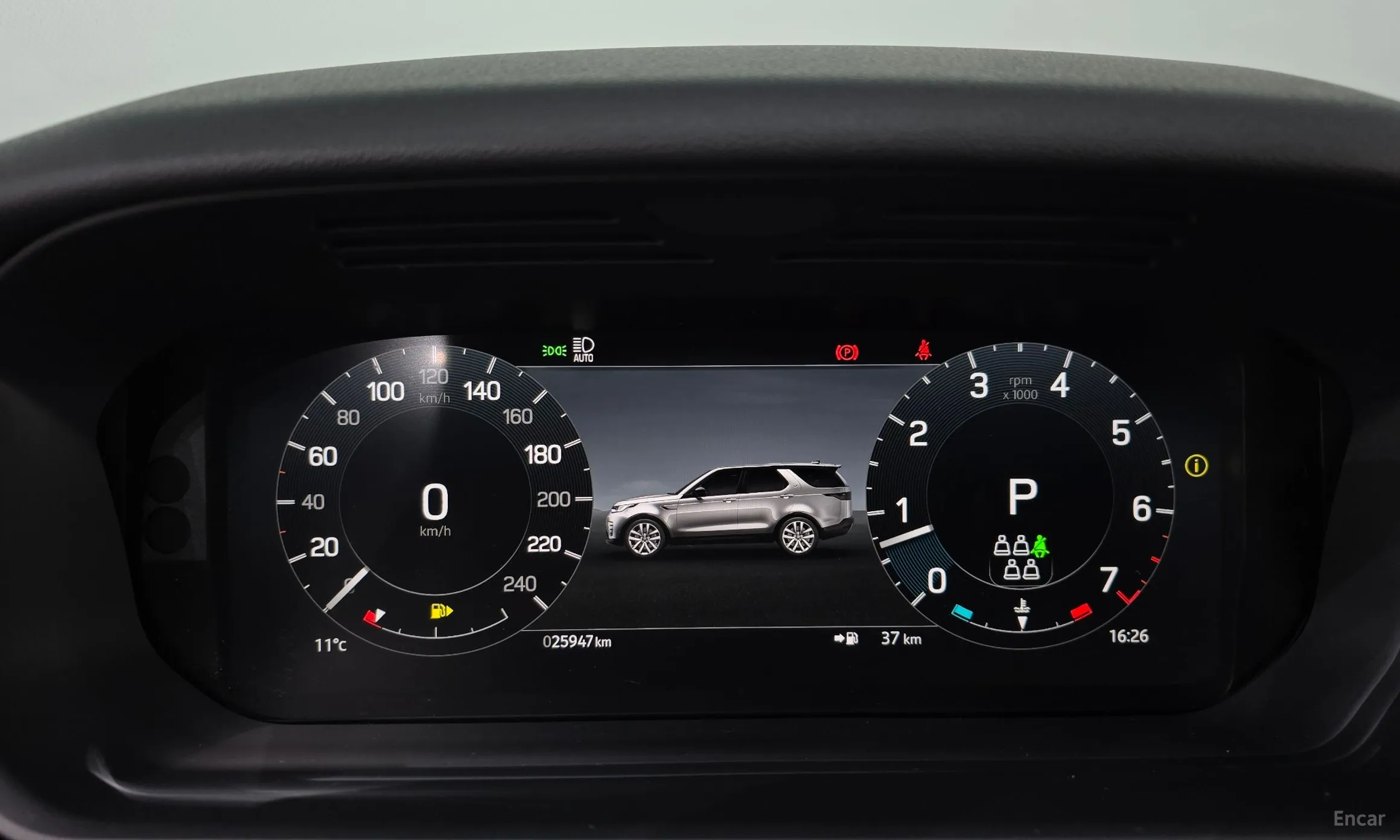 Land Rover Discovery 5 превью 8