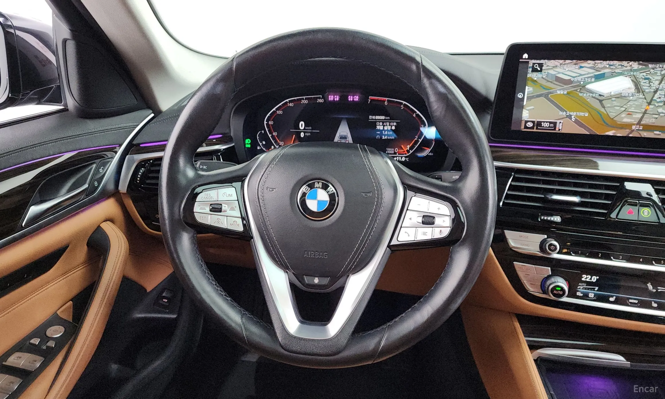 BMW 5 Series (G30) превью 13