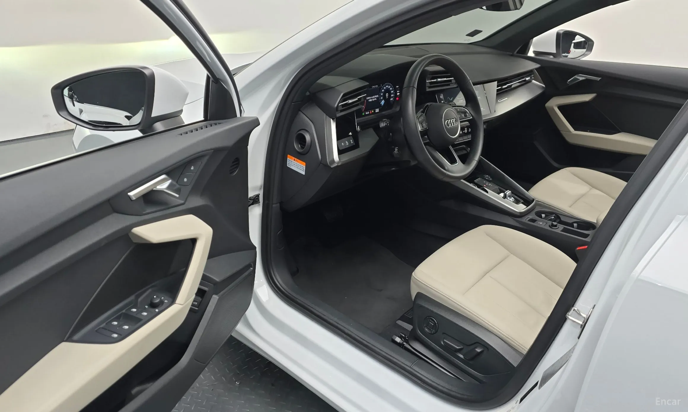 Audi A3 (8Y) превью 11