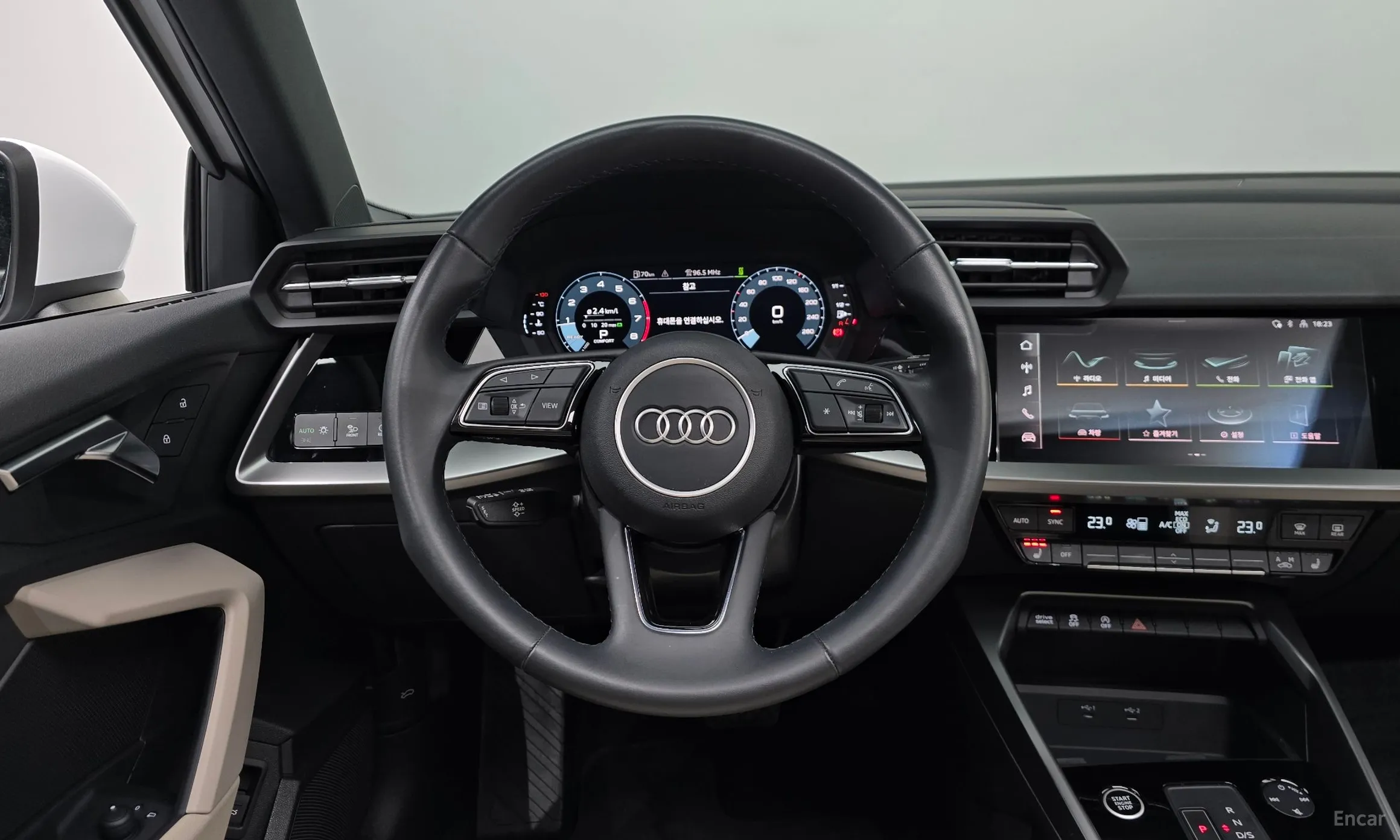 Audi A3 (8Y) превью 13