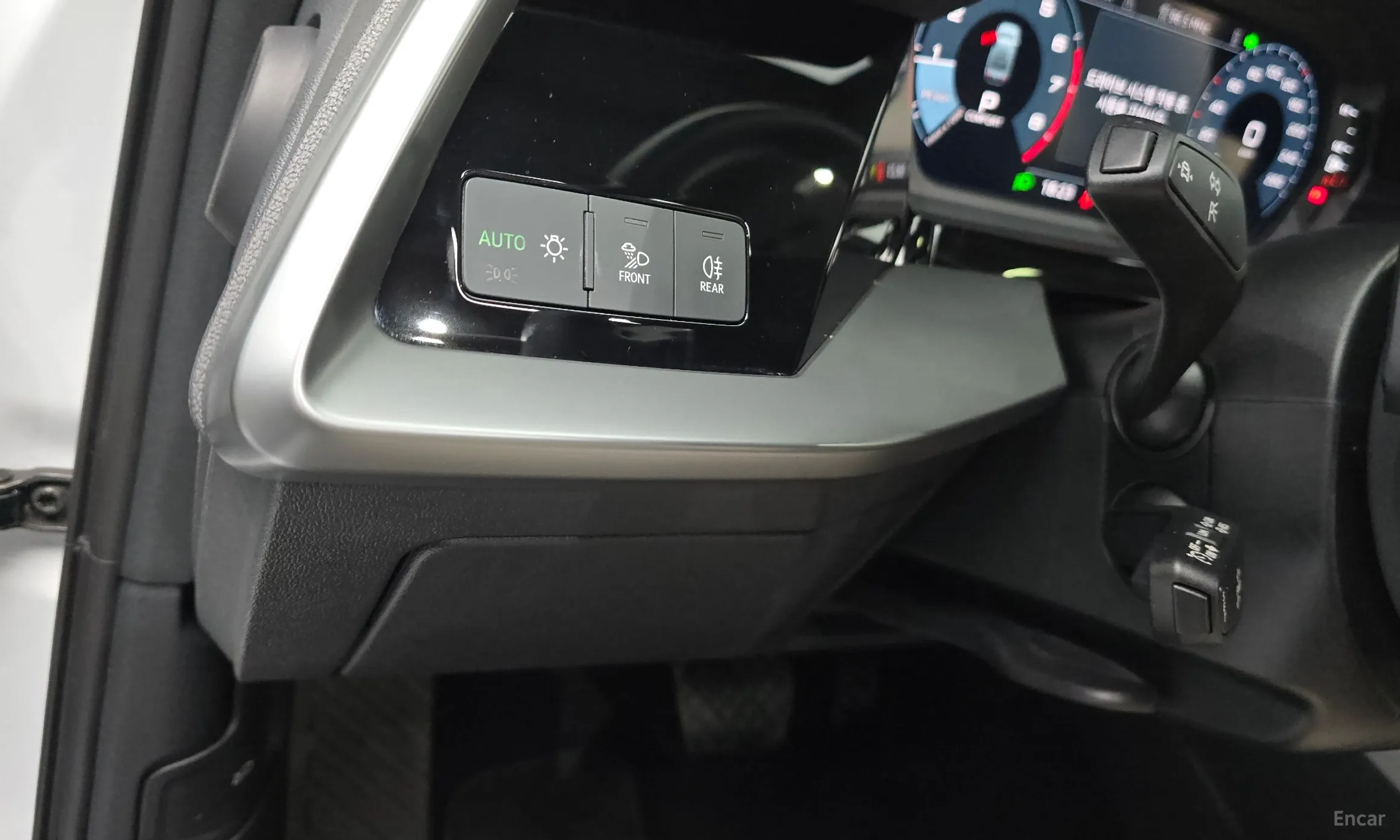 Audi A3 (8Y) превью 14
