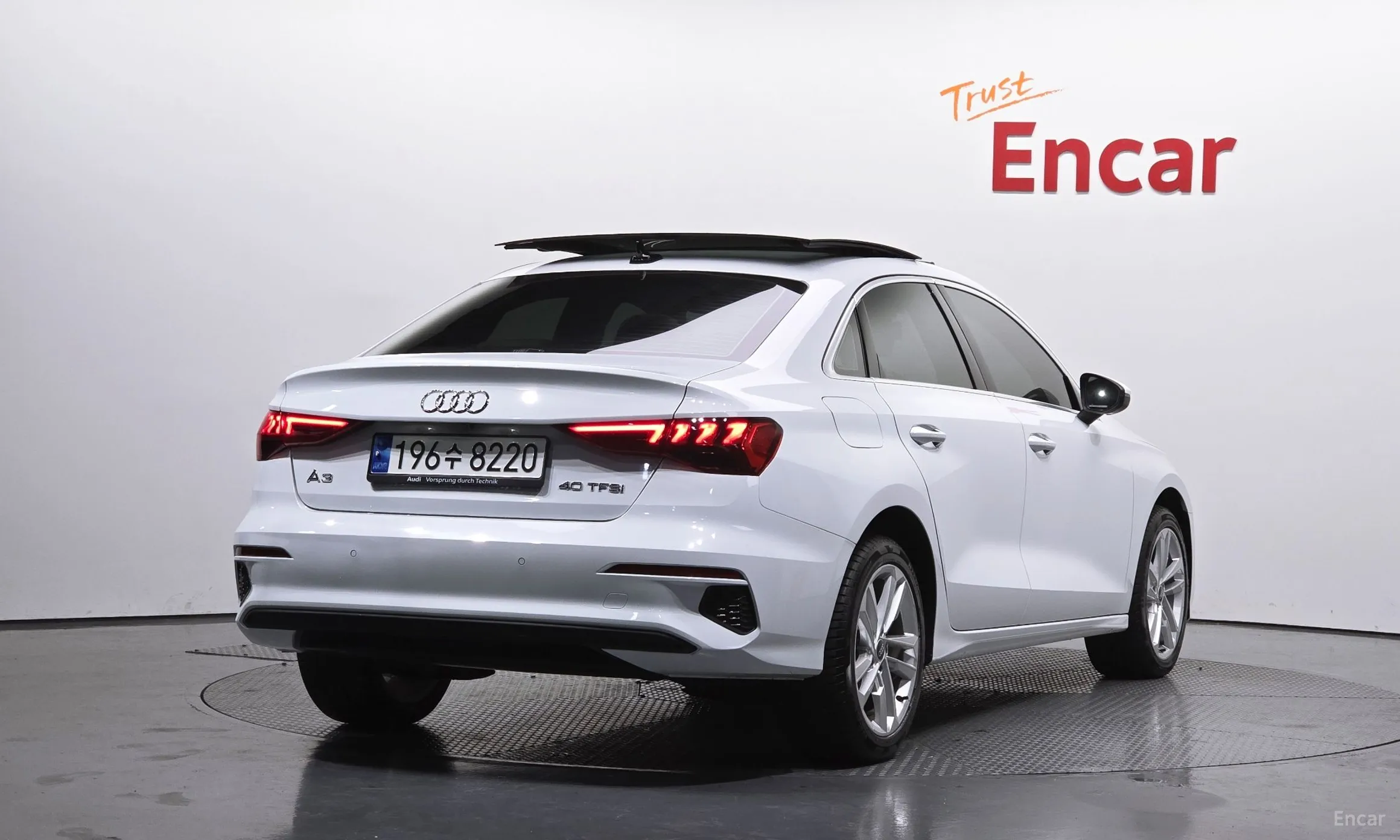 Audi A3 (8Y) превью 2