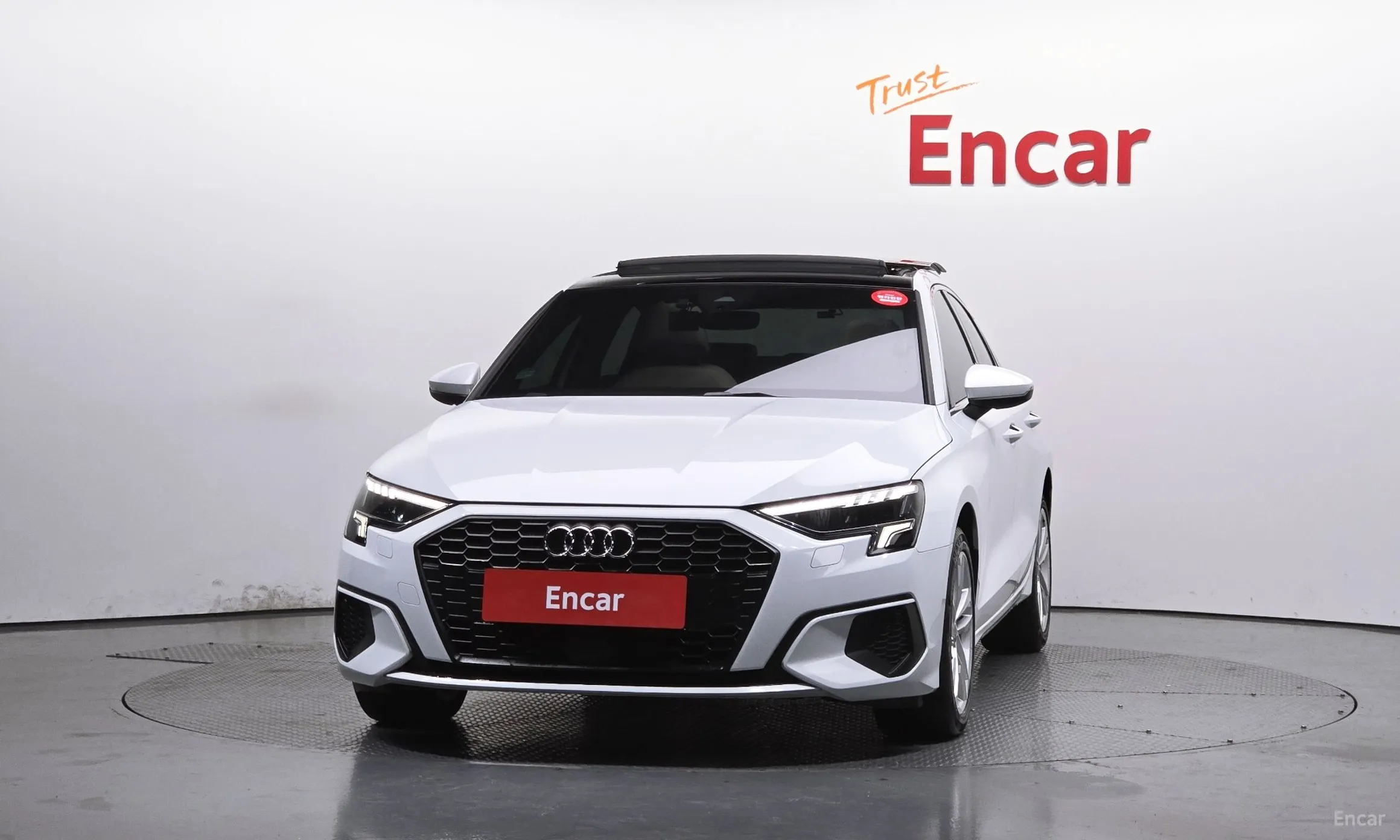 Audi A3 (8Y) превью 3