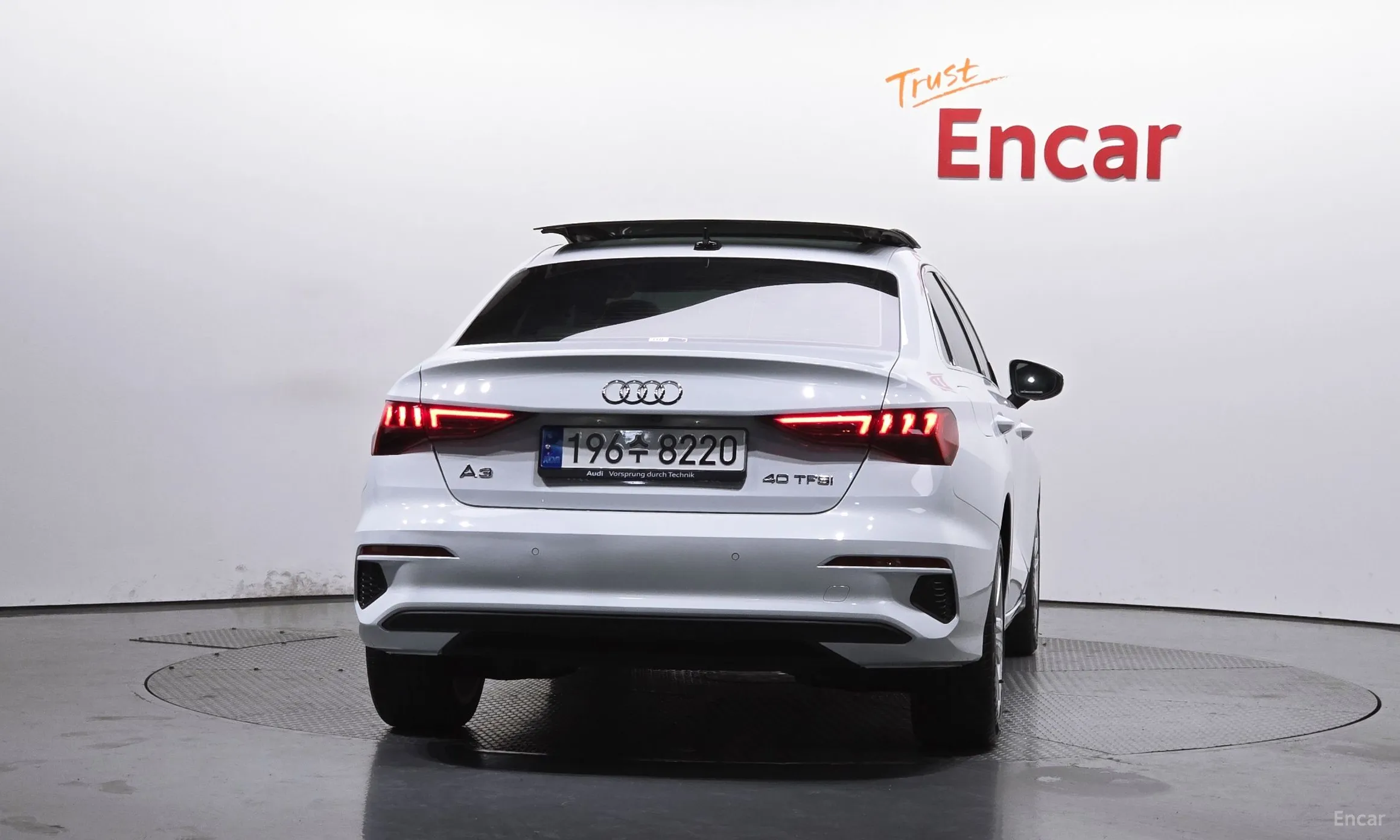 Audi A3 (8Y) превью 4