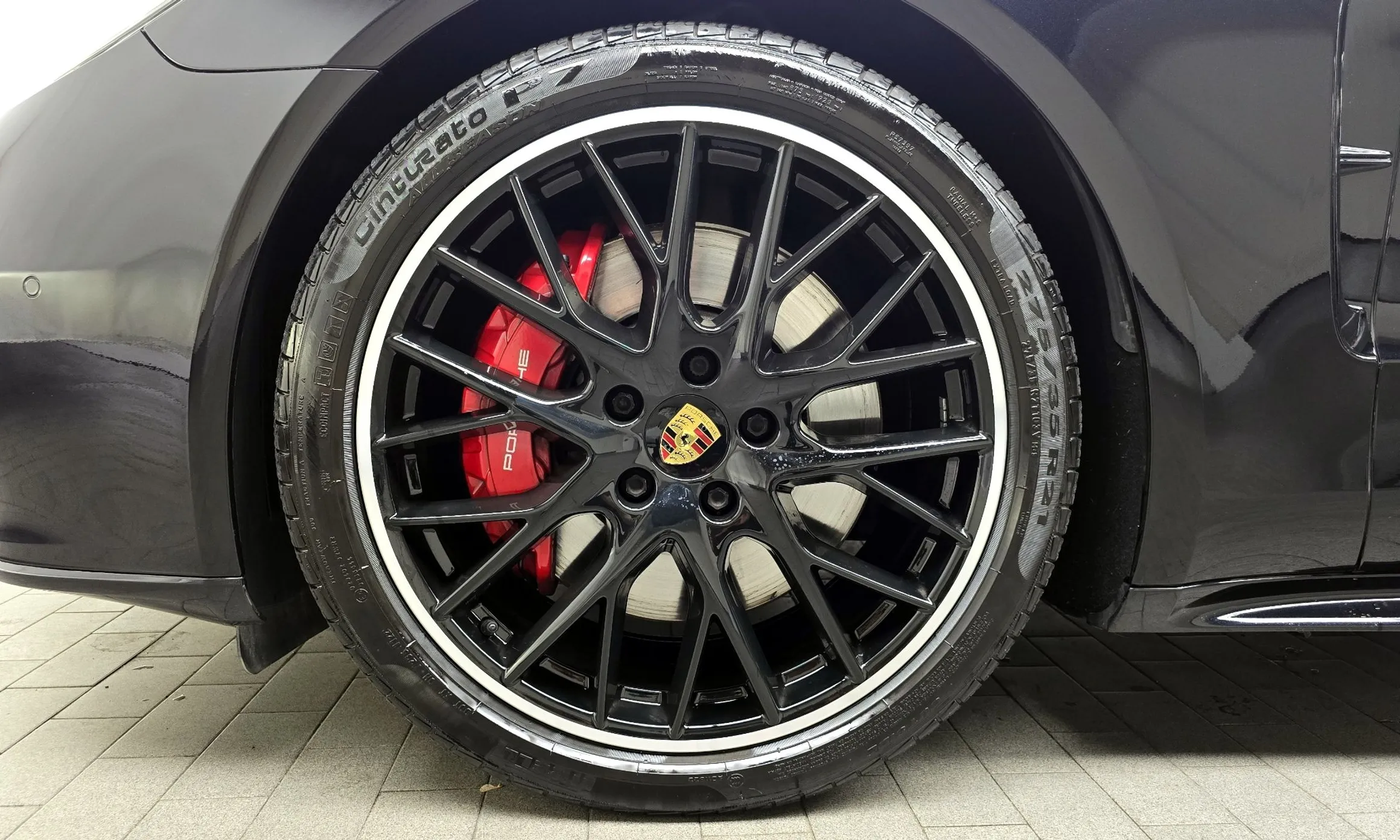Porsche Panamera (971) превью 5