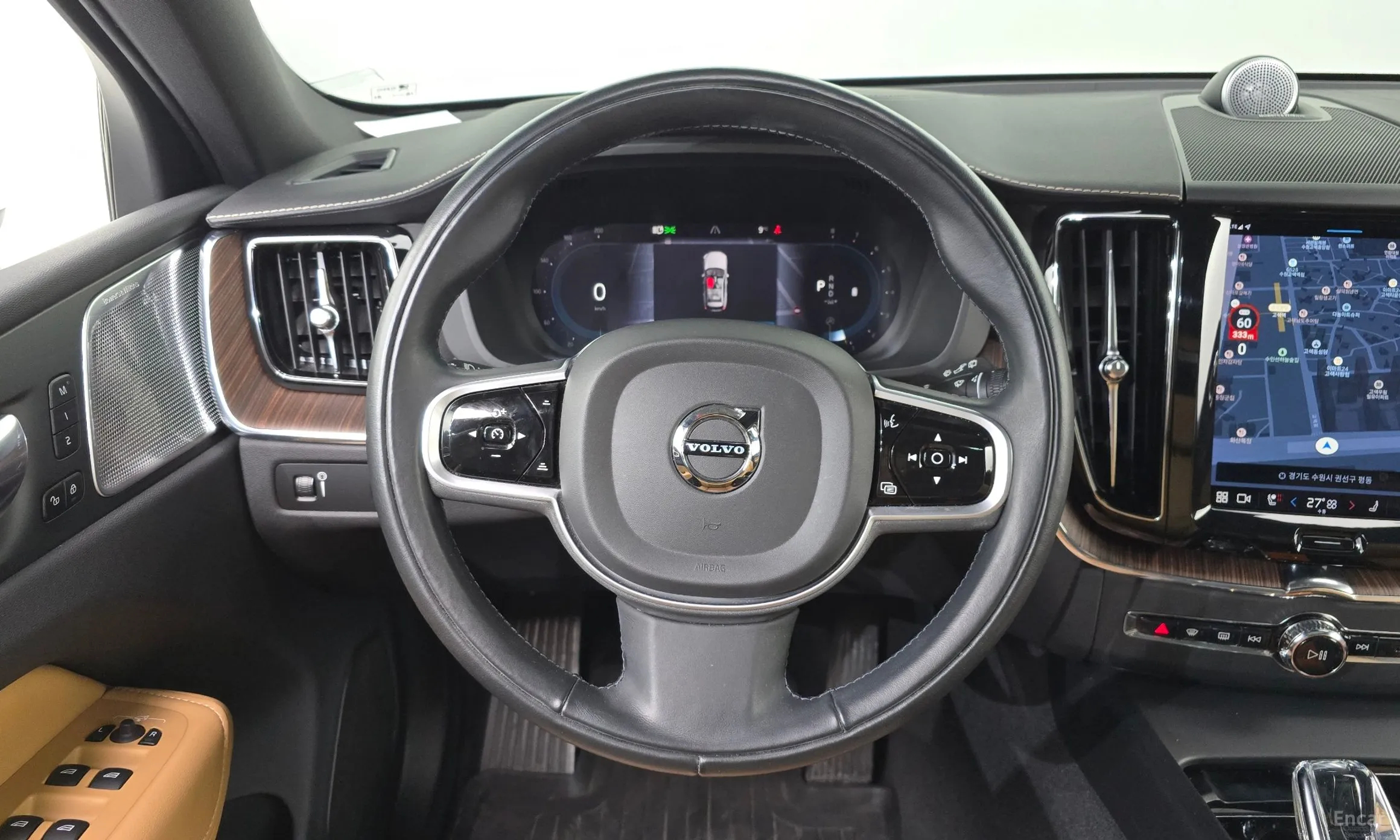 Volvo XC60 Gen 2 превью 13