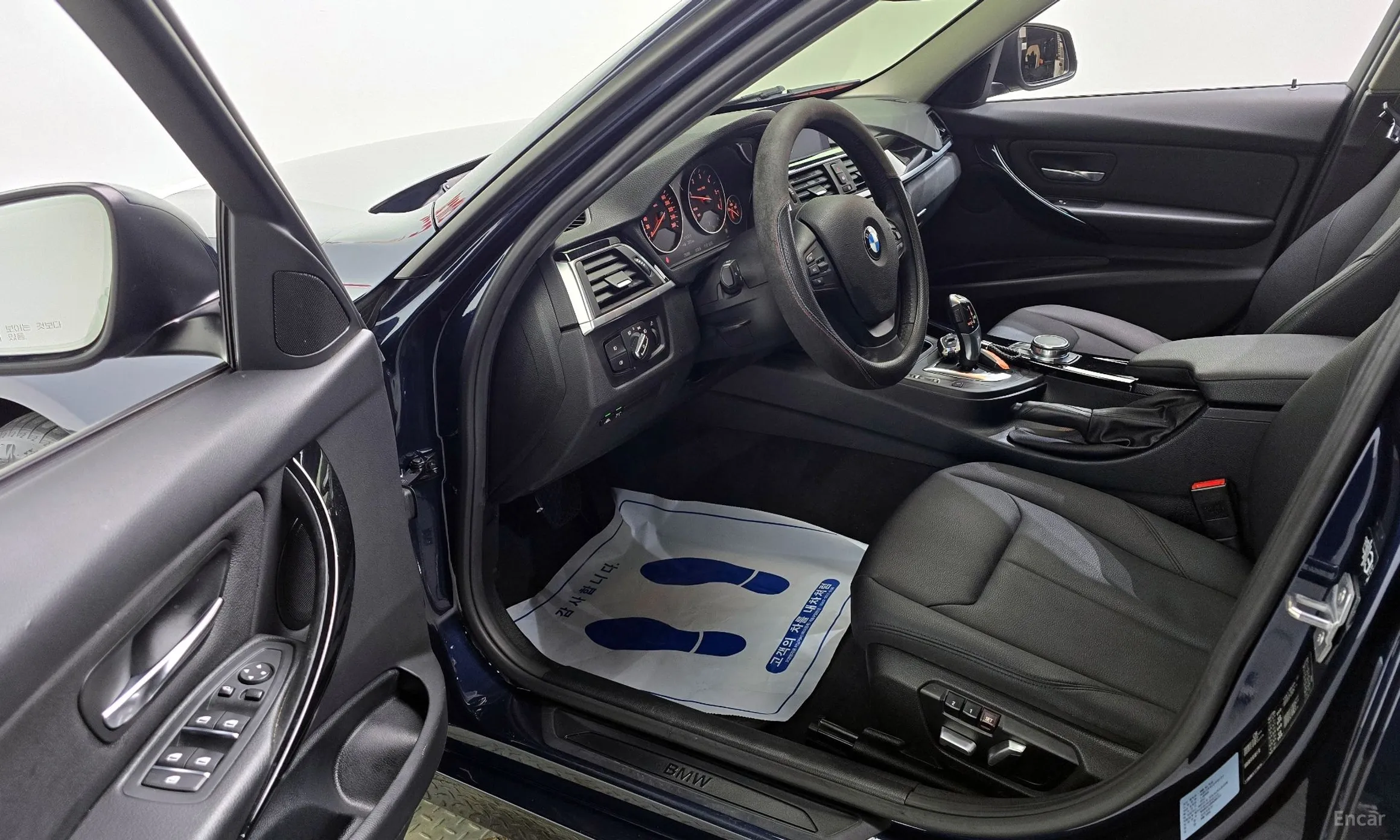 BMW 3 Series (F30) превью 10
