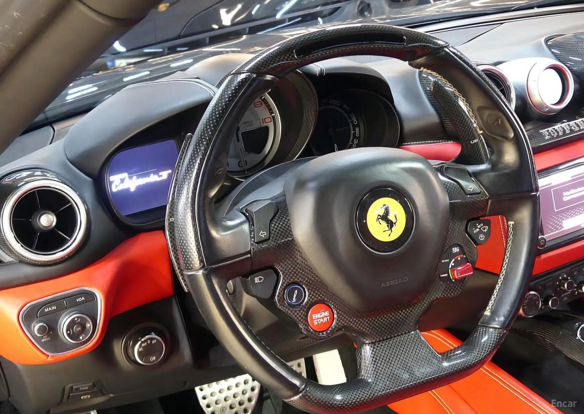 Ferrari California превью 11
