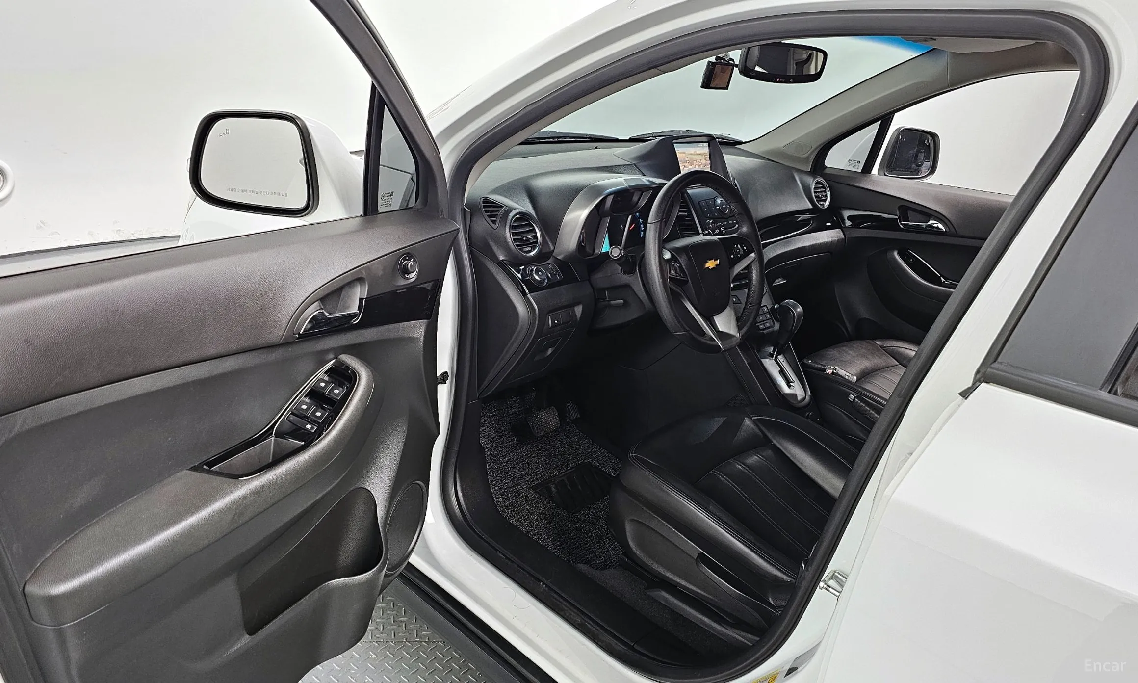 Chevrolet (GM Daewoo) Orlando превью 11